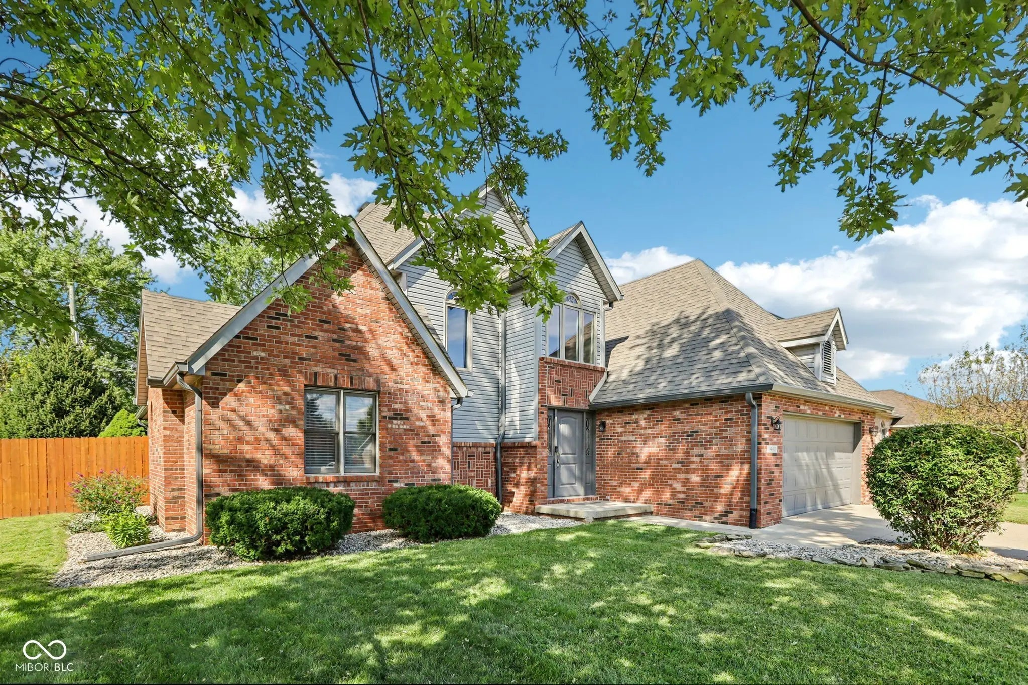 1440 Aaron Drive W, Shelbyville