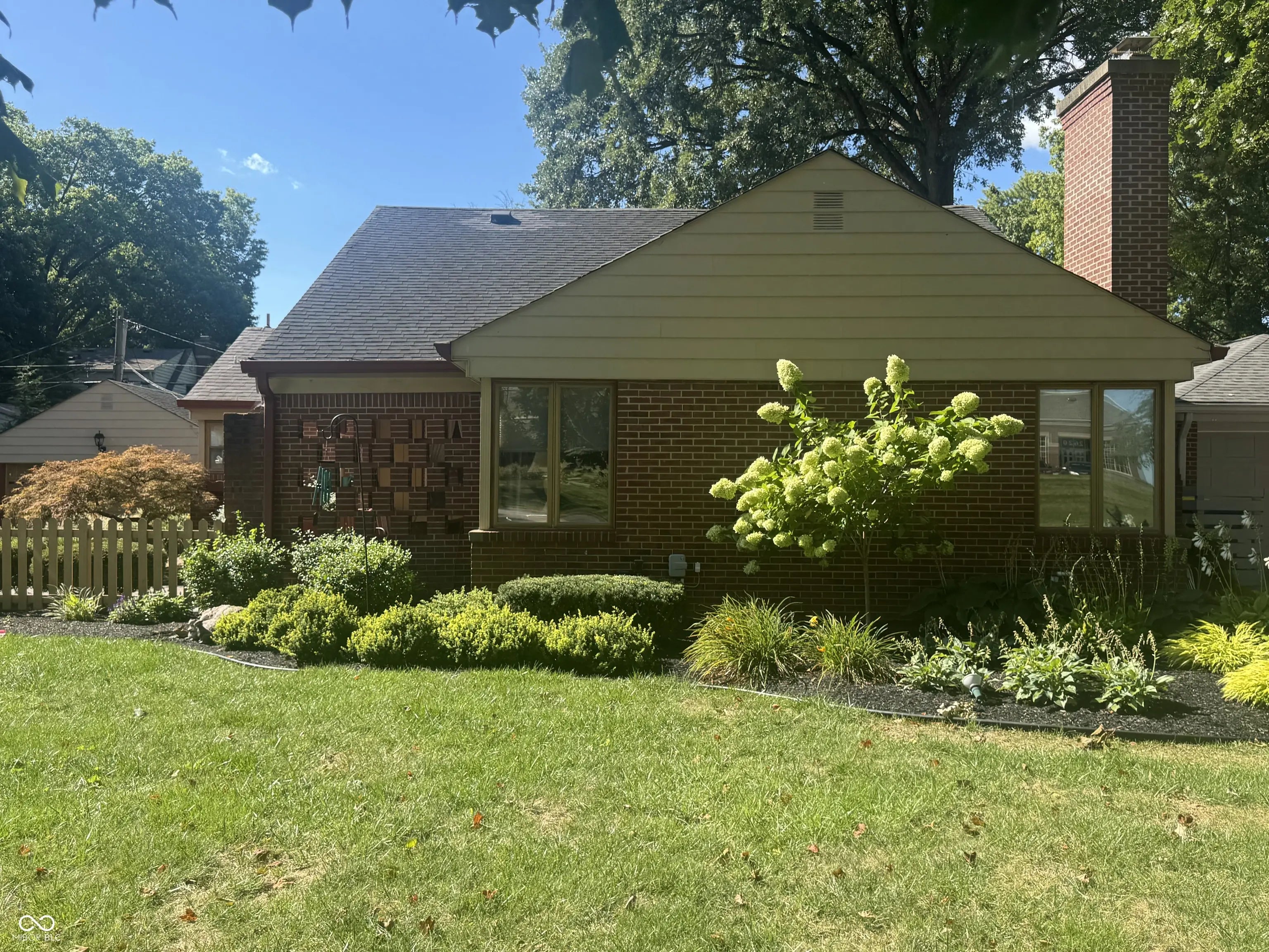 2633 Kessler Blvd E Drive E, Indianapolis
