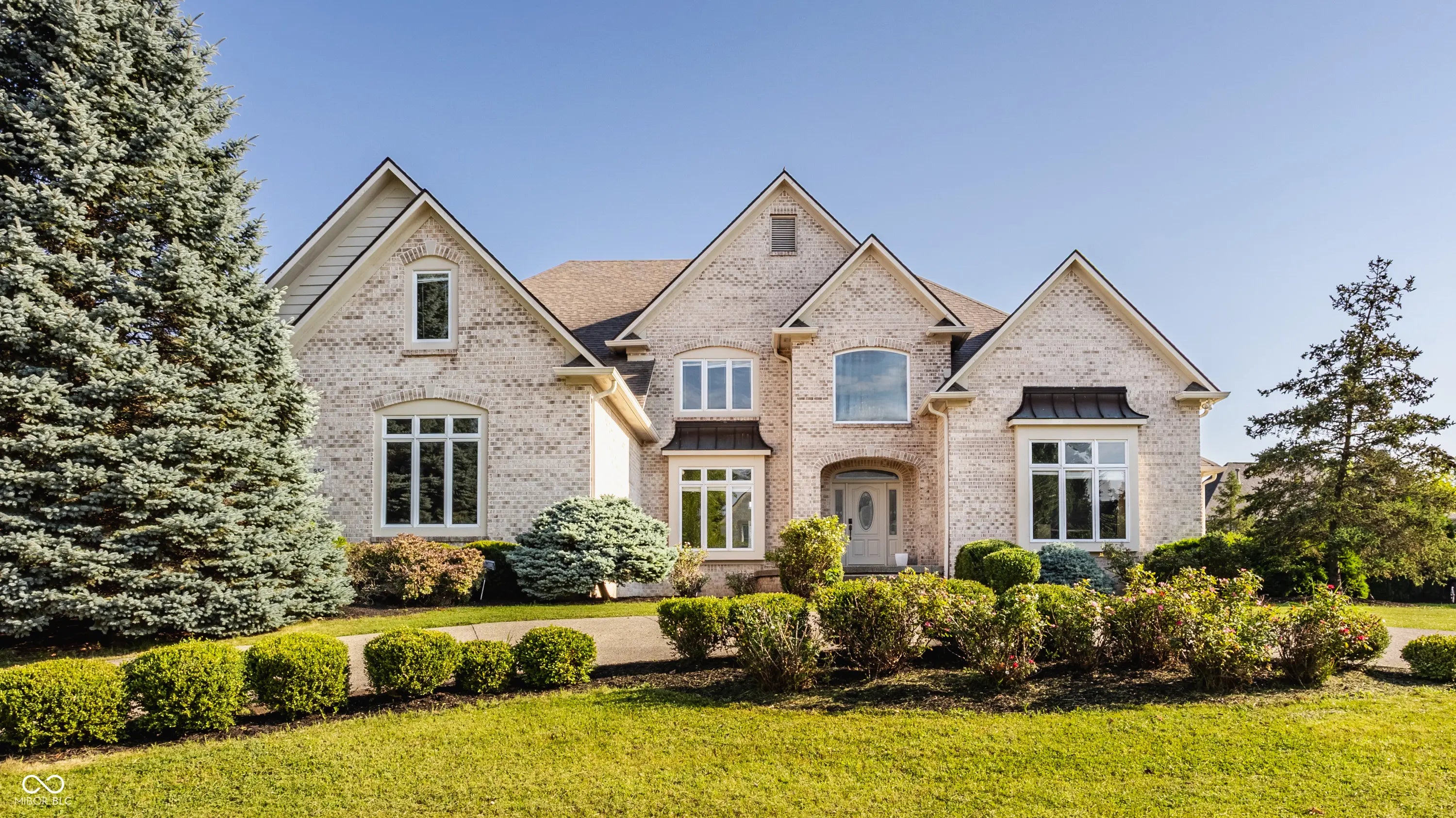 954 Deer Lake Drive, Carmel