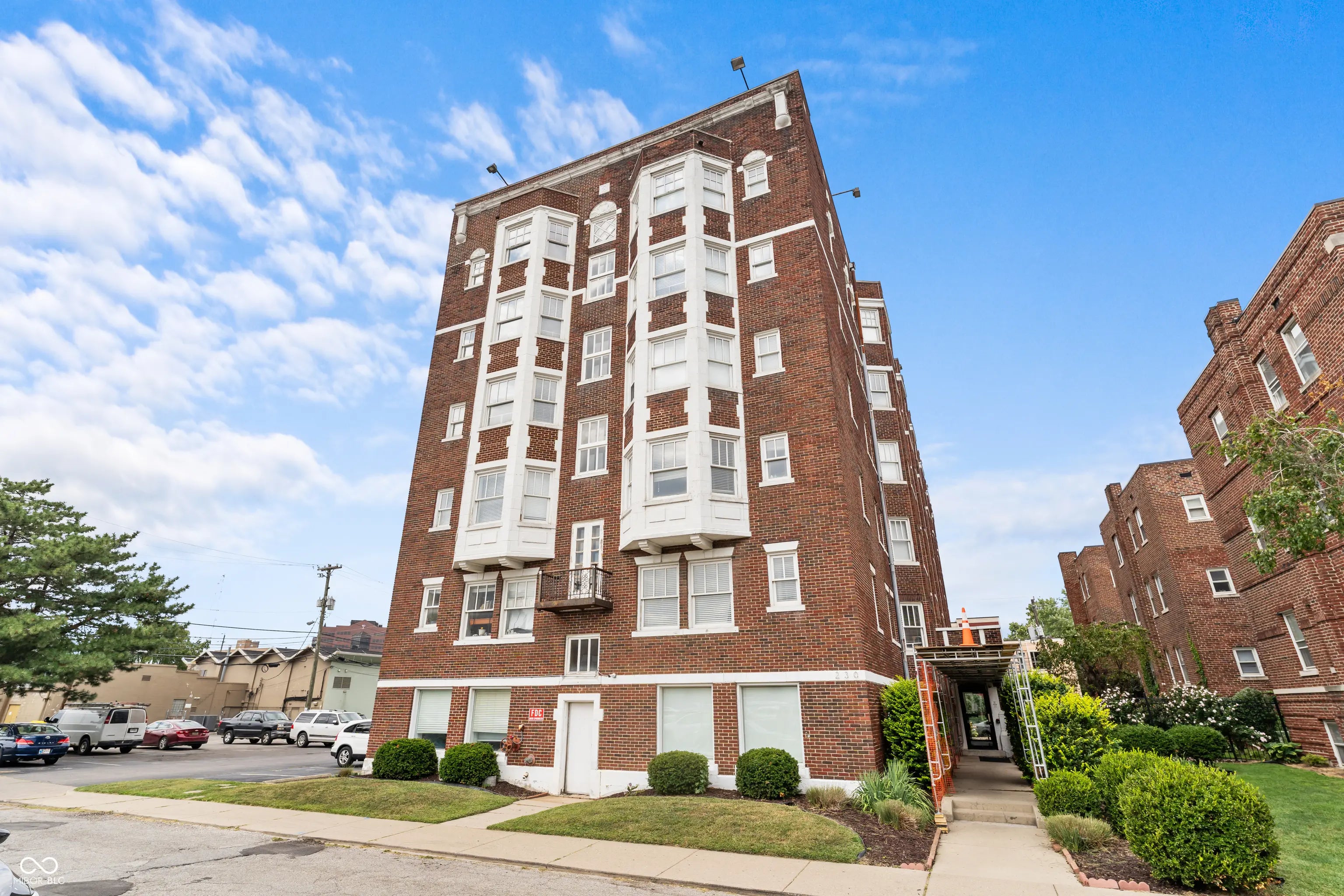 230 E 9th Street 611, Indianapolis