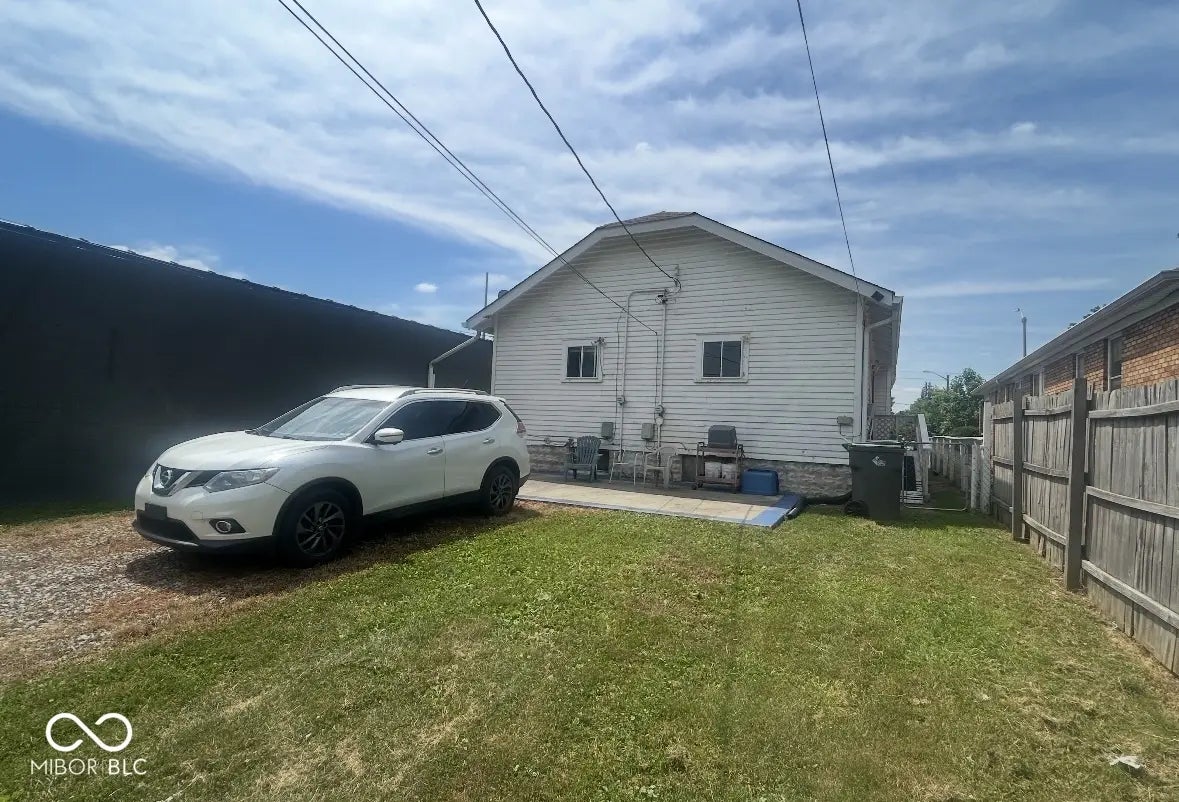 4214 E 10th Street MLS 22059029 No Subdivision photo 13