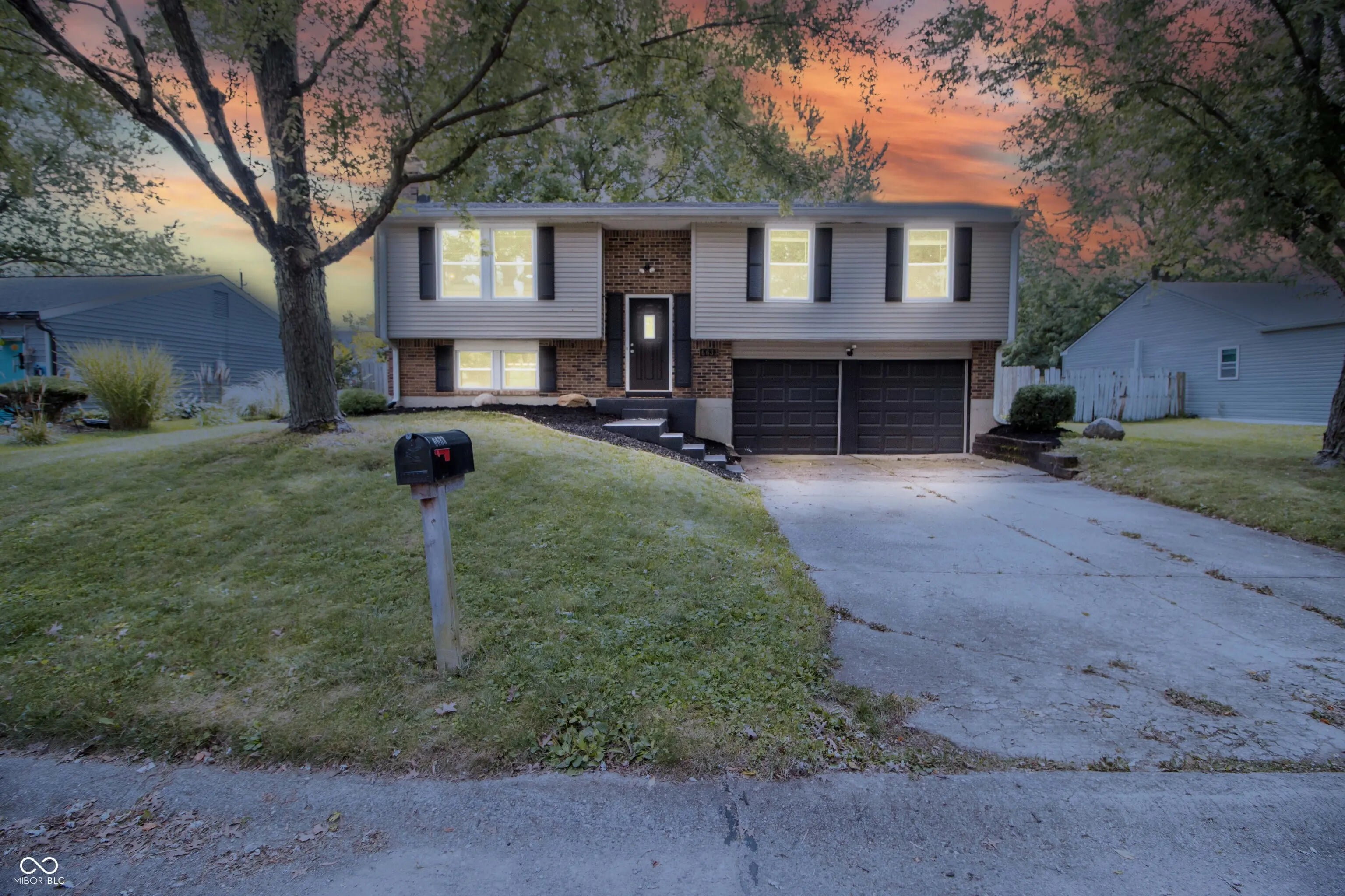 6633 Muirfield Way, Indianapolis