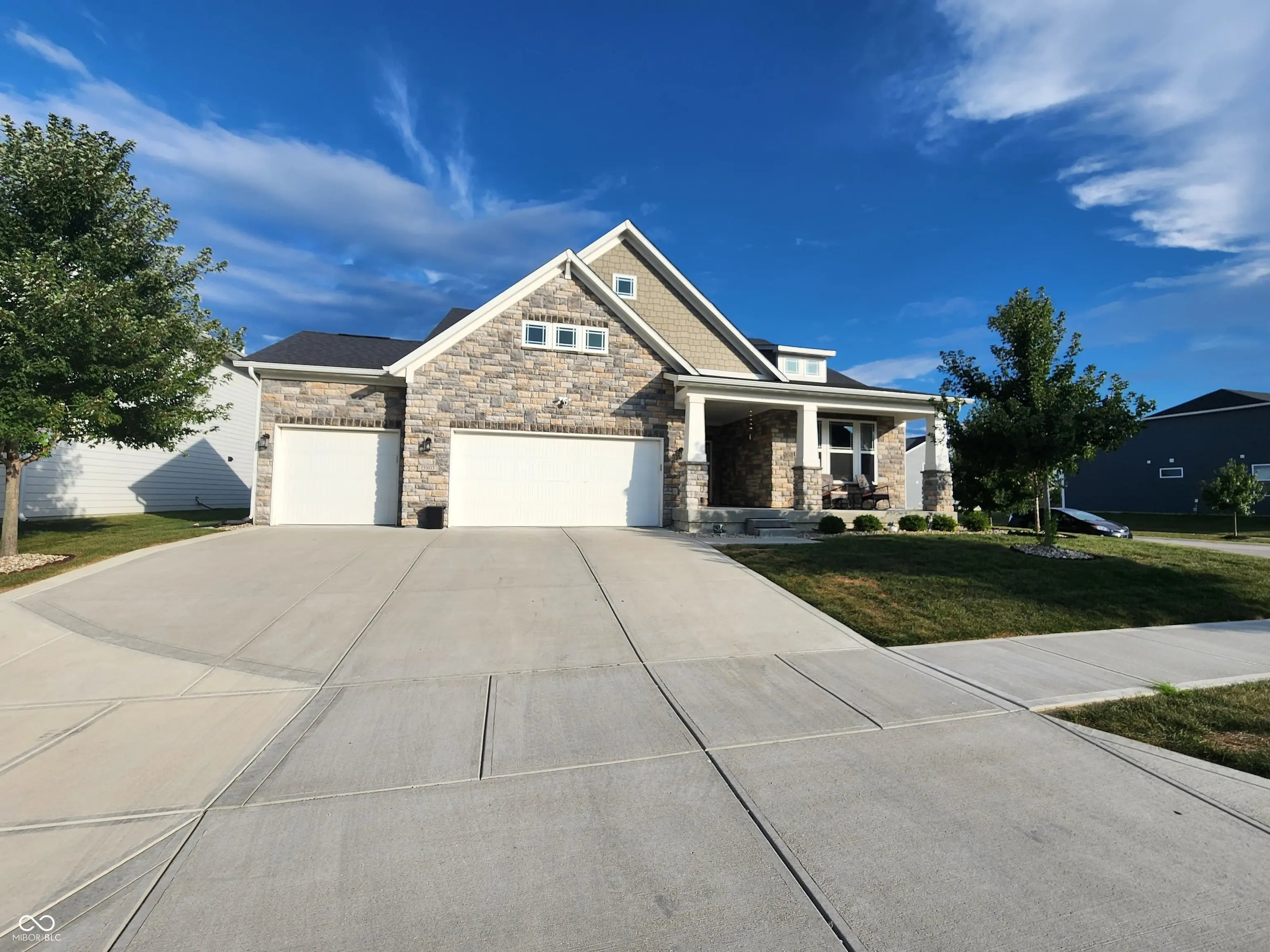 15803 W Rail Drive, Westfield