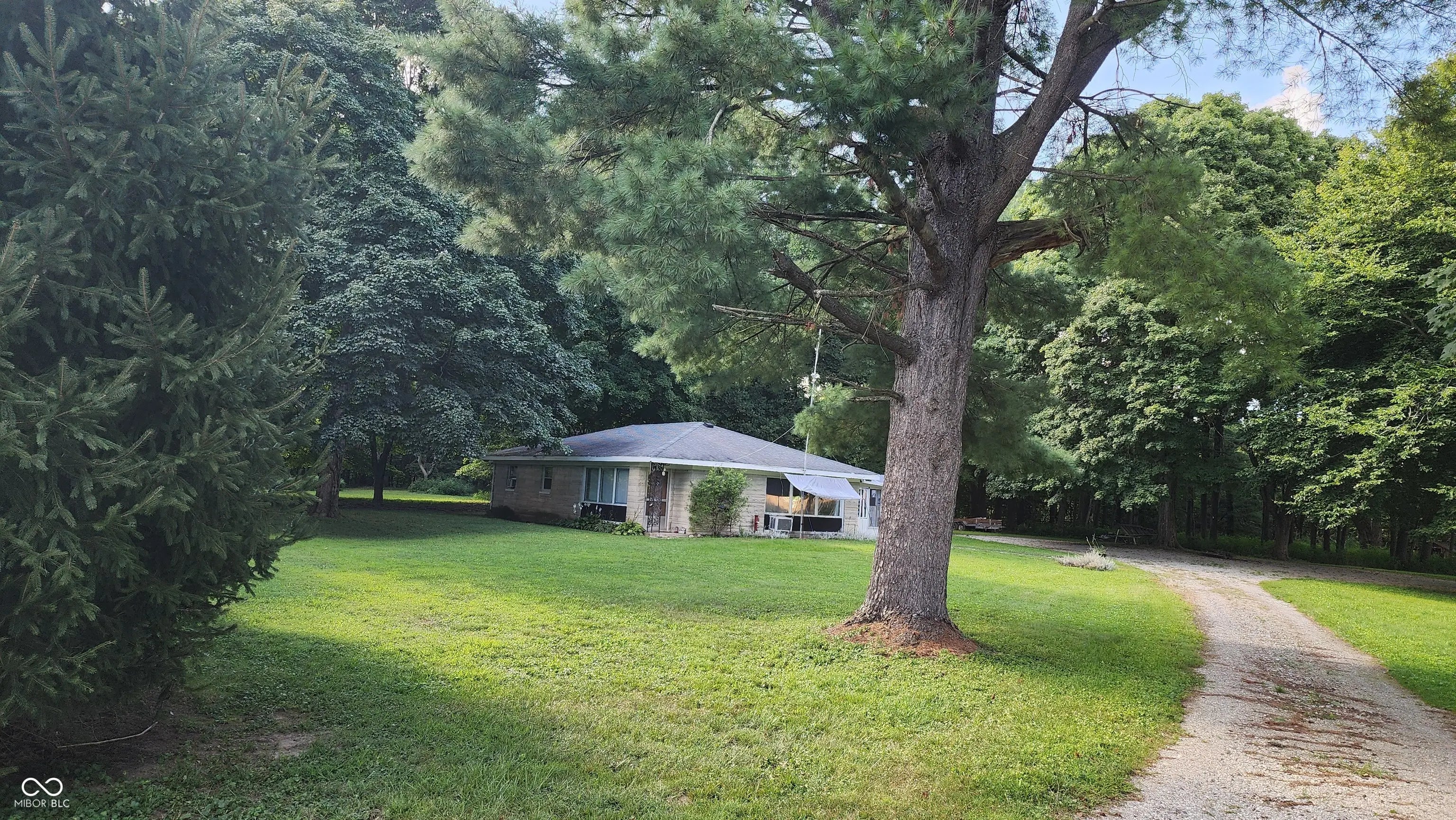 Photo of 366 W 200 S Veedersburg, IN 47987