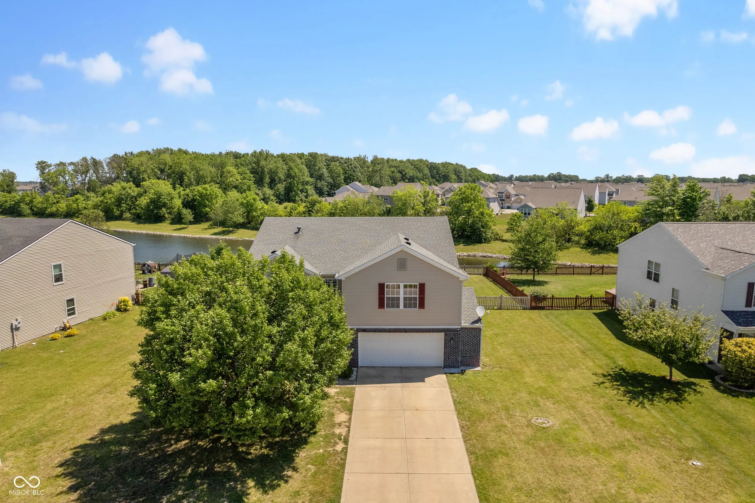 1135 Highland Lake Way, Brownsburg
