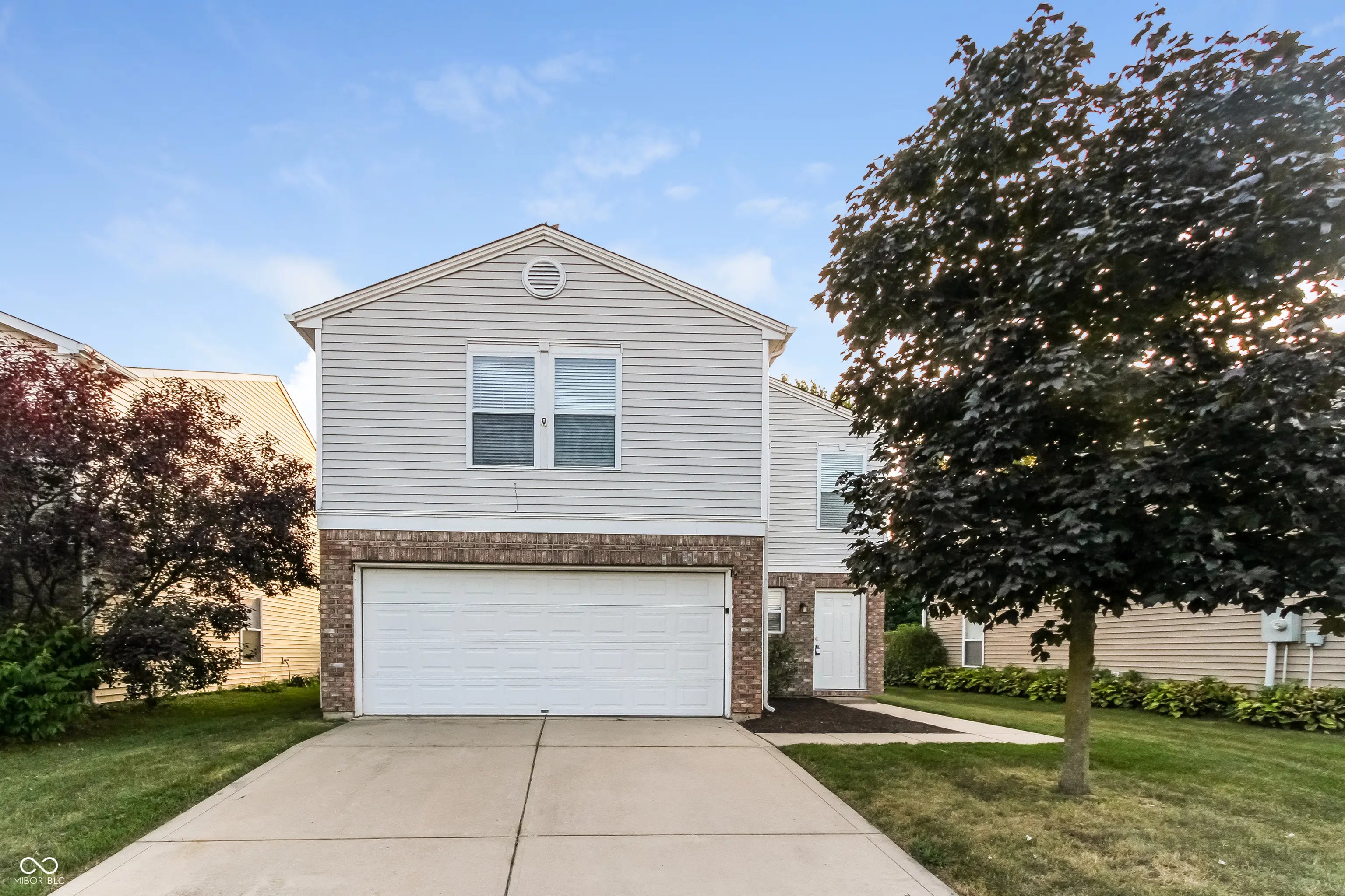 1766 Blue Grass Parkway, Greenwood