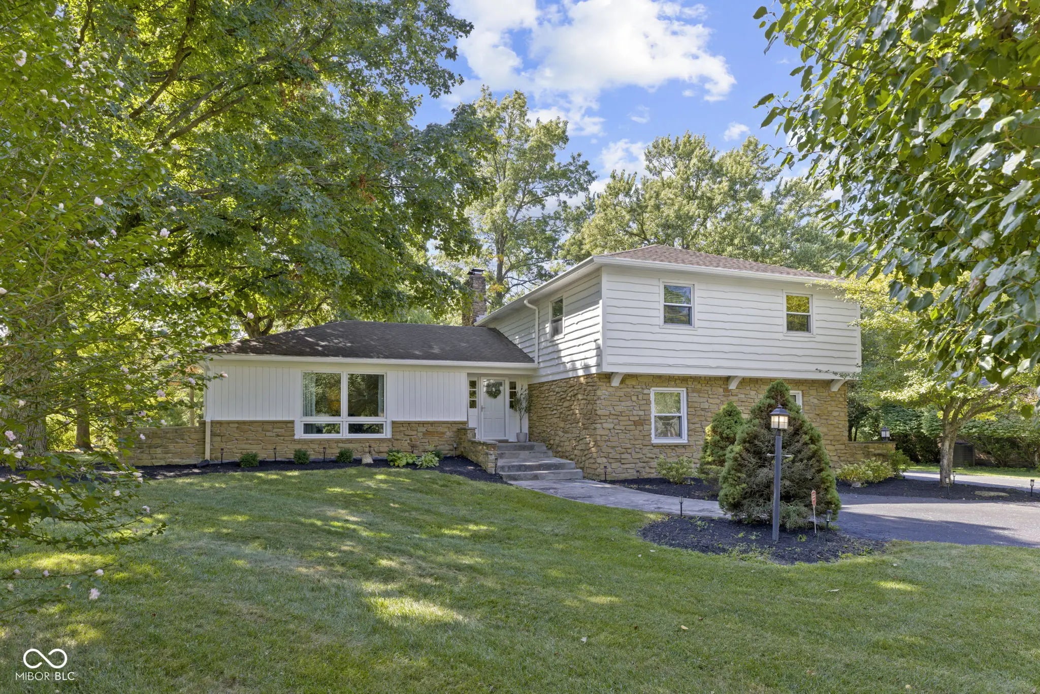 7039 E 65th Street, Indianapolis
