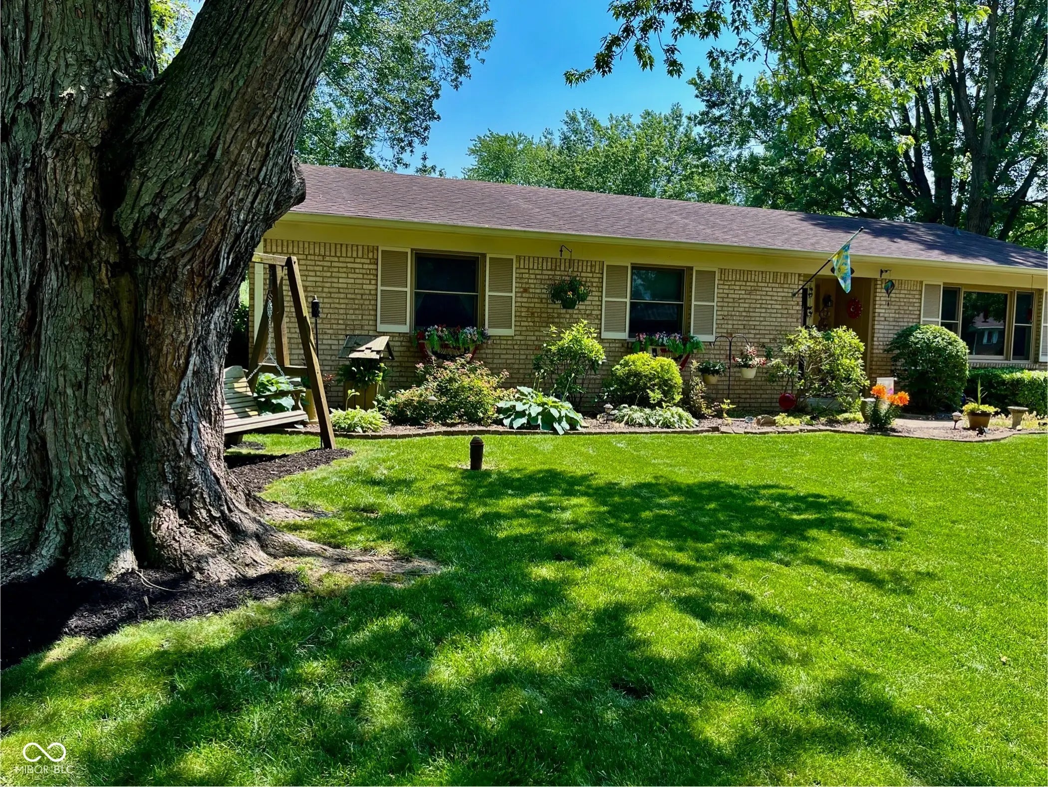 Photo of 7921 Sharon Drive Avon, IN 46123