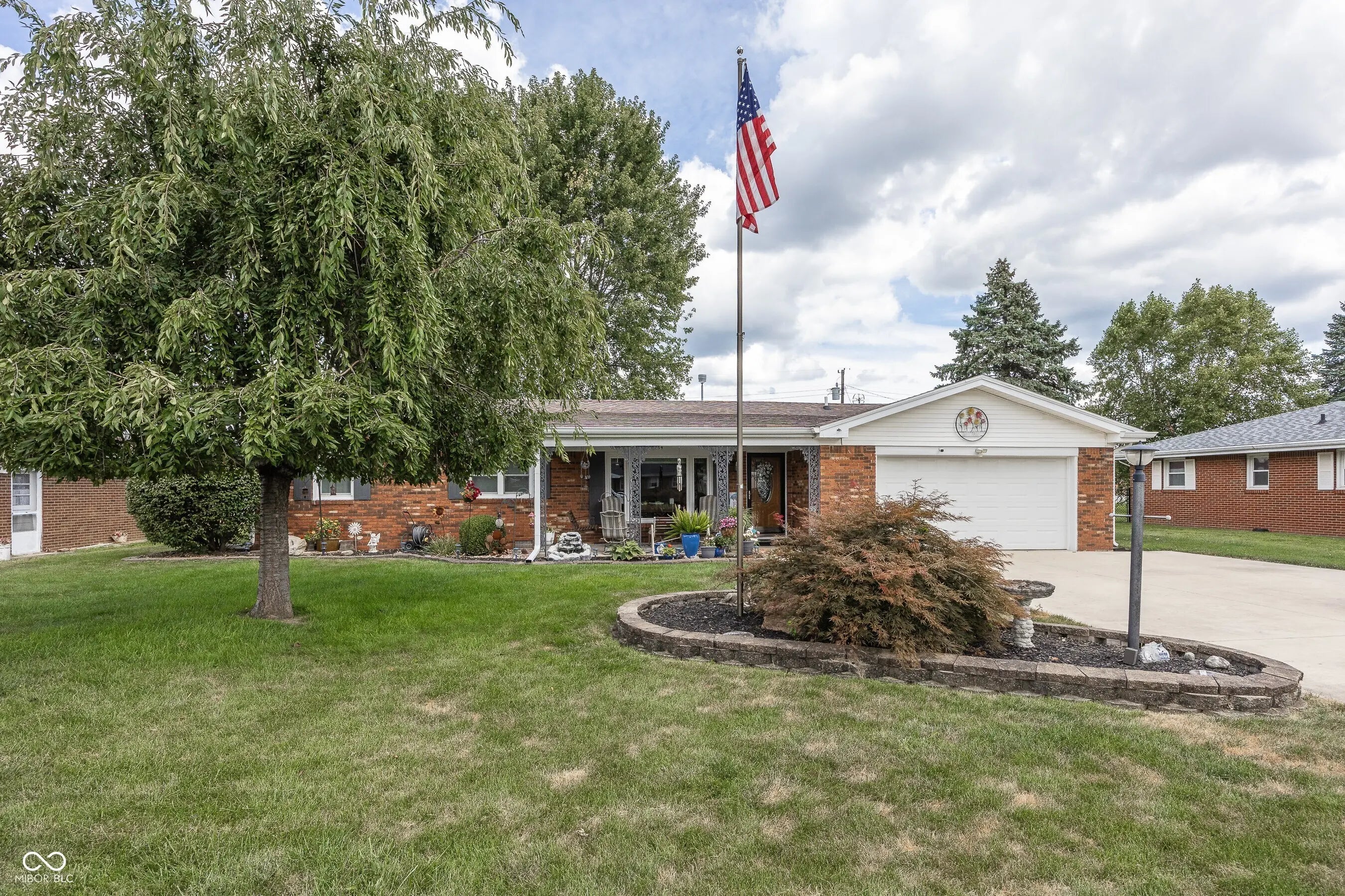 Photo of 814 Rustic Road Anderson, IN 46013