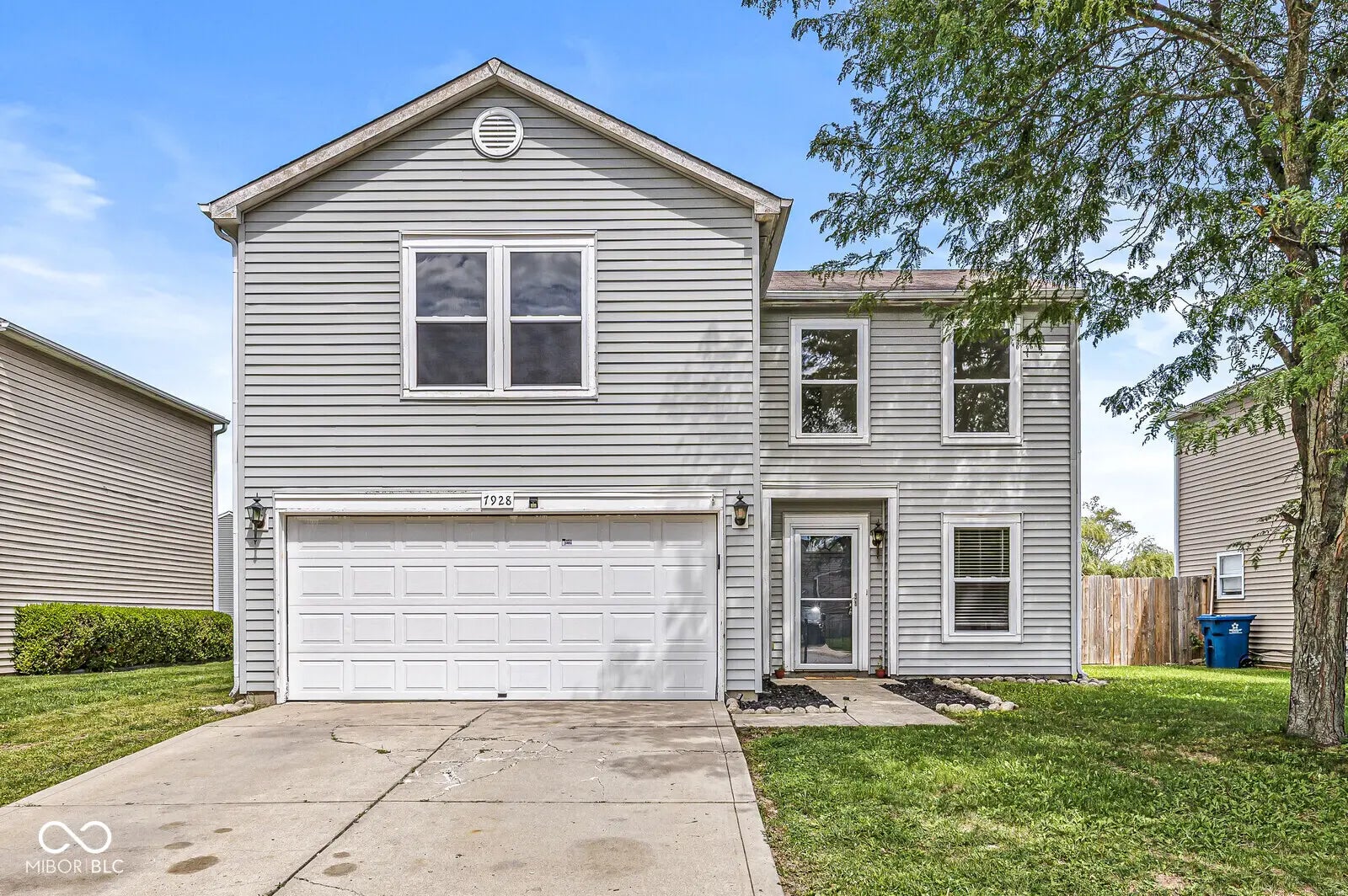 Photo of 7928 States Bend Drive Indianapolis, IN 46239