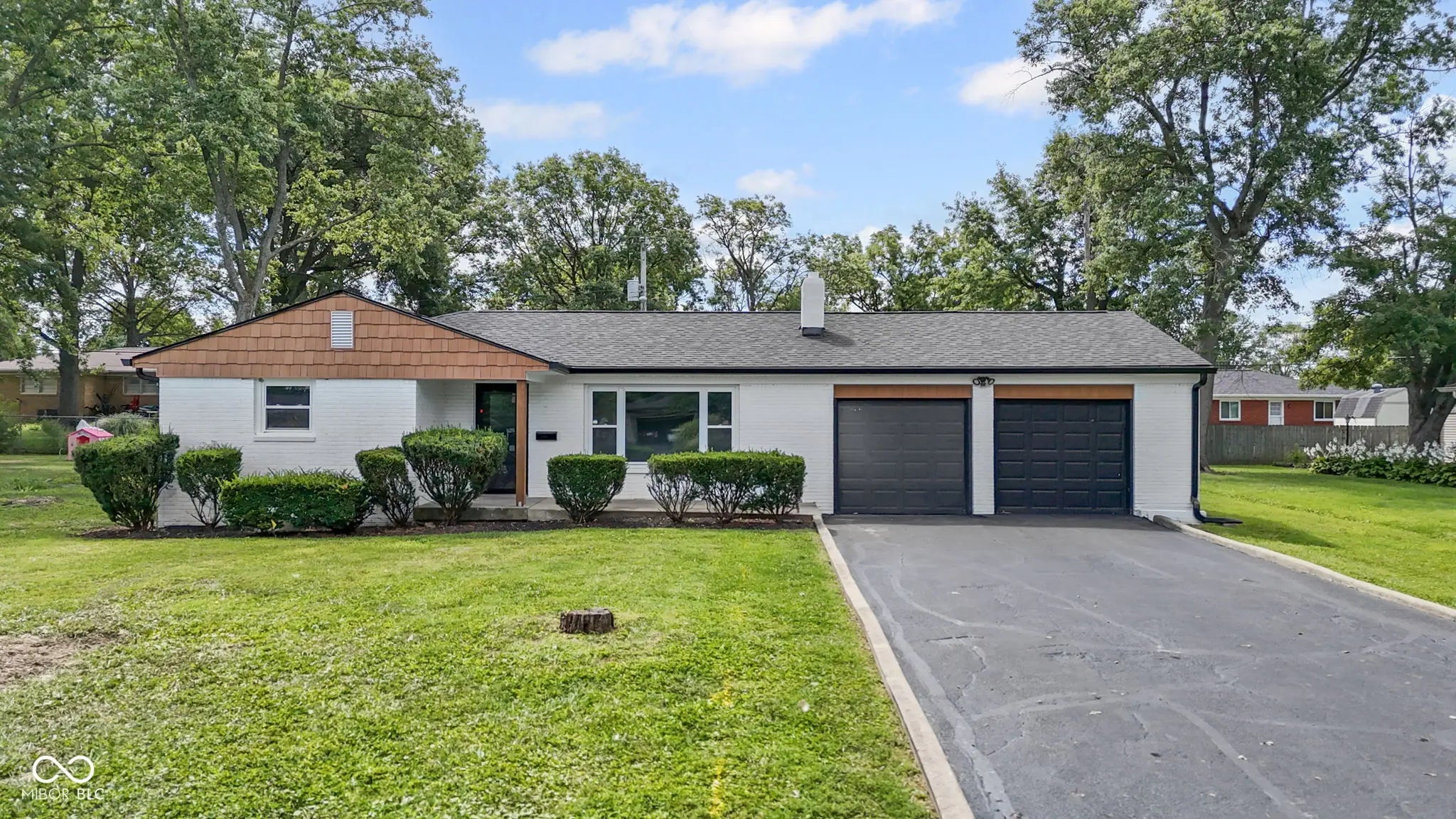 Photo of 6921 Clemdale Avenue Lawrence, IN 46226
