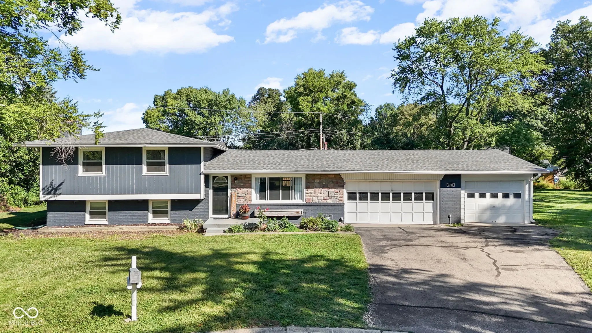 7216 Cricklewood Circle, Indianapolis