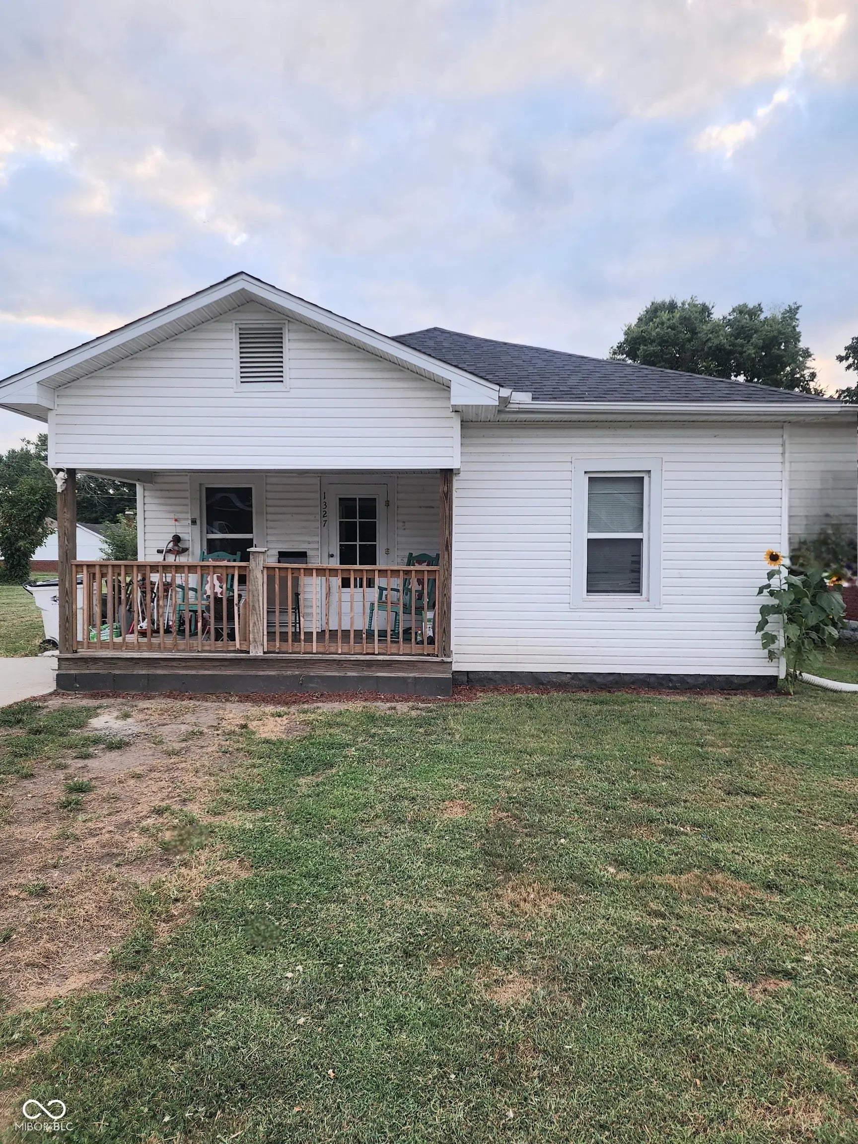 Photo of 1327 S 4th Street Clinton, IN 47842