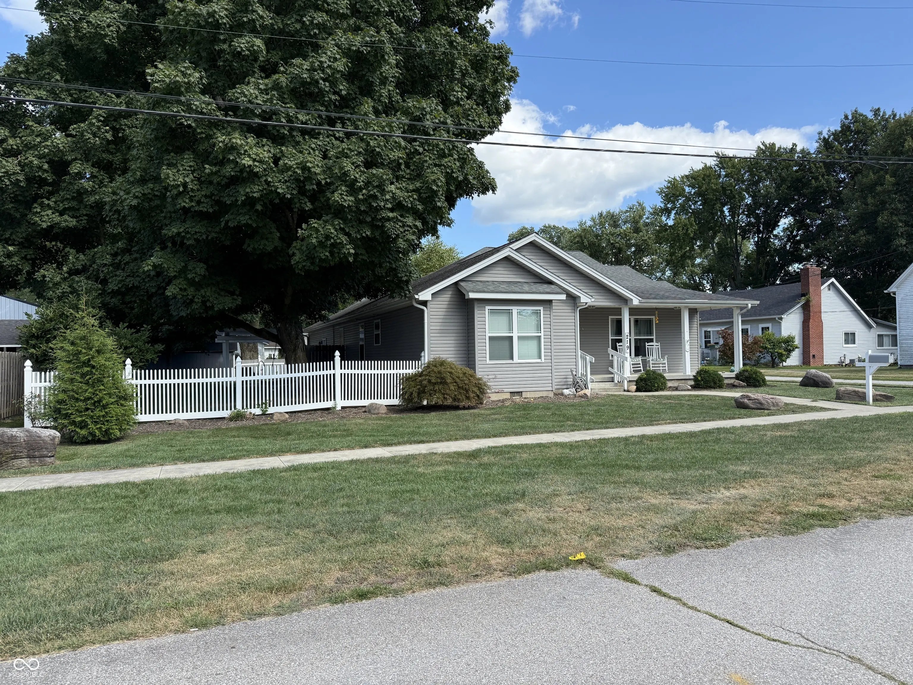 Photo of 219 S Vine Street Thorntown, IN 46071