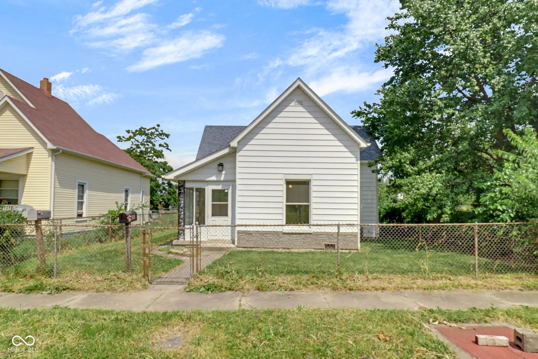 Photo of 2400 Walnut Street Anderson, IN 46016