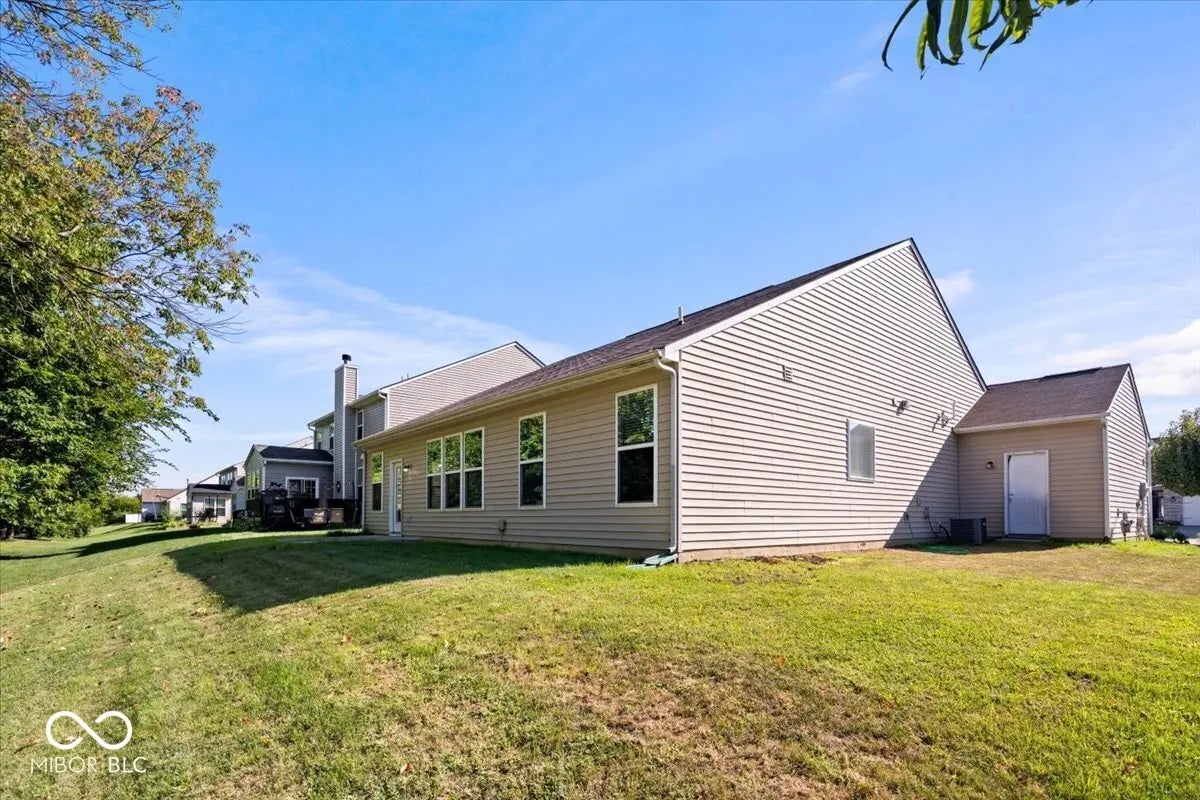 1566 Valdarno Drive MLS 22059428 Tuscany Village photo 4