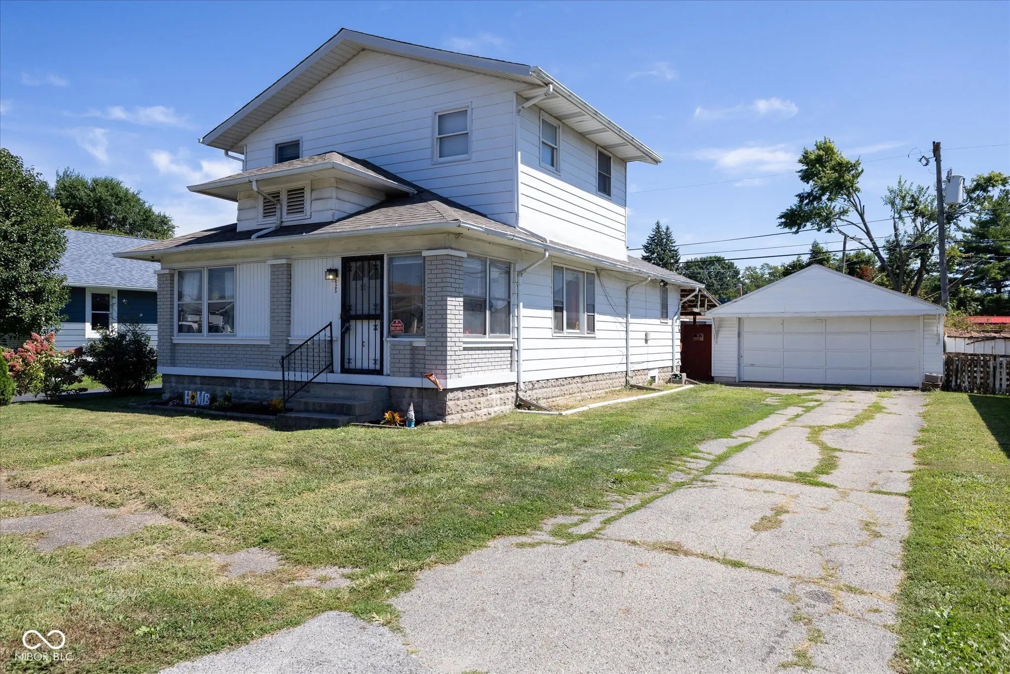 Photo of 425 Collier Street Indianapolis, IN 46241