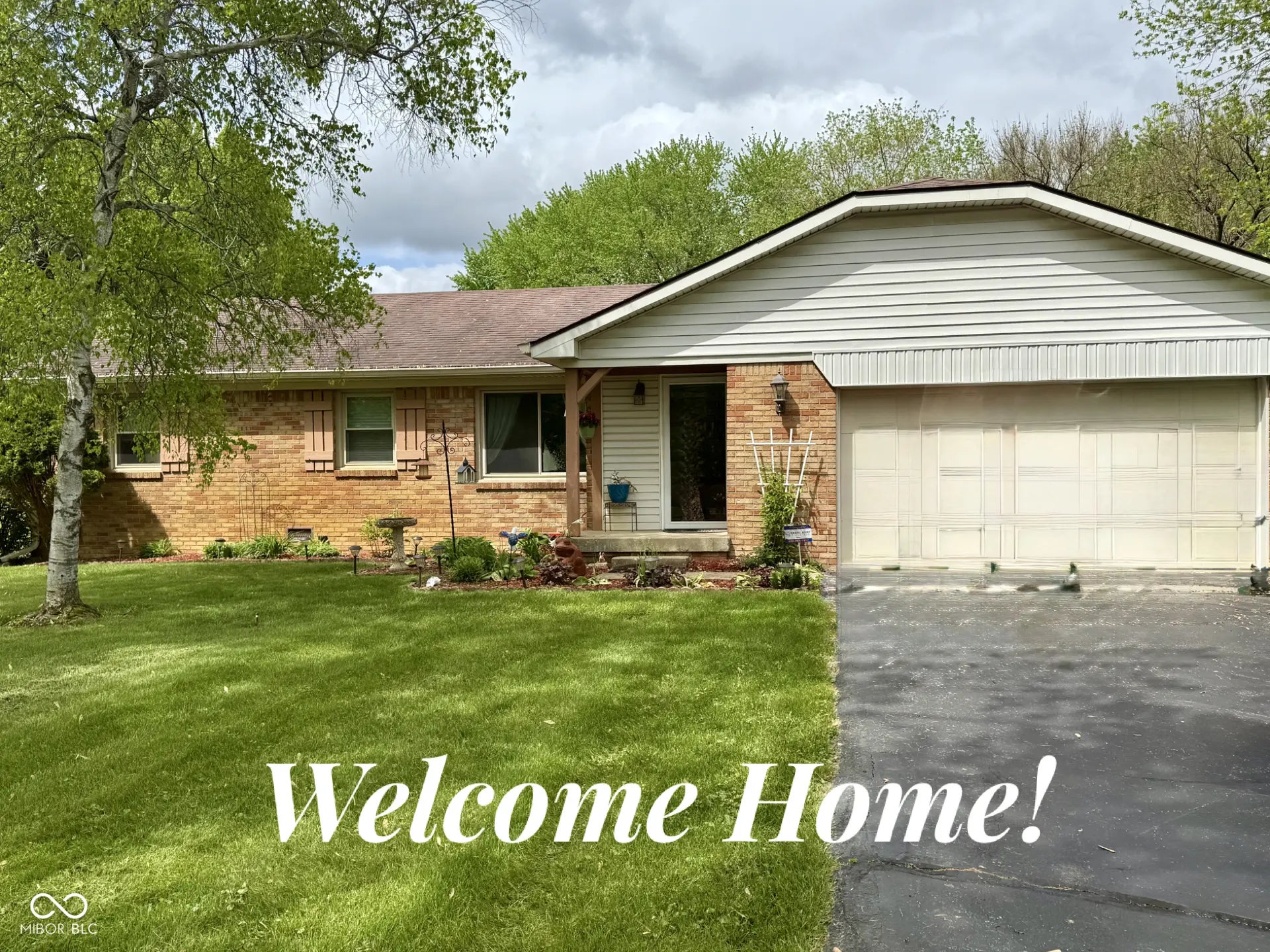 Photo of 1270 Ledgewood Lane Avon, IN 46123
