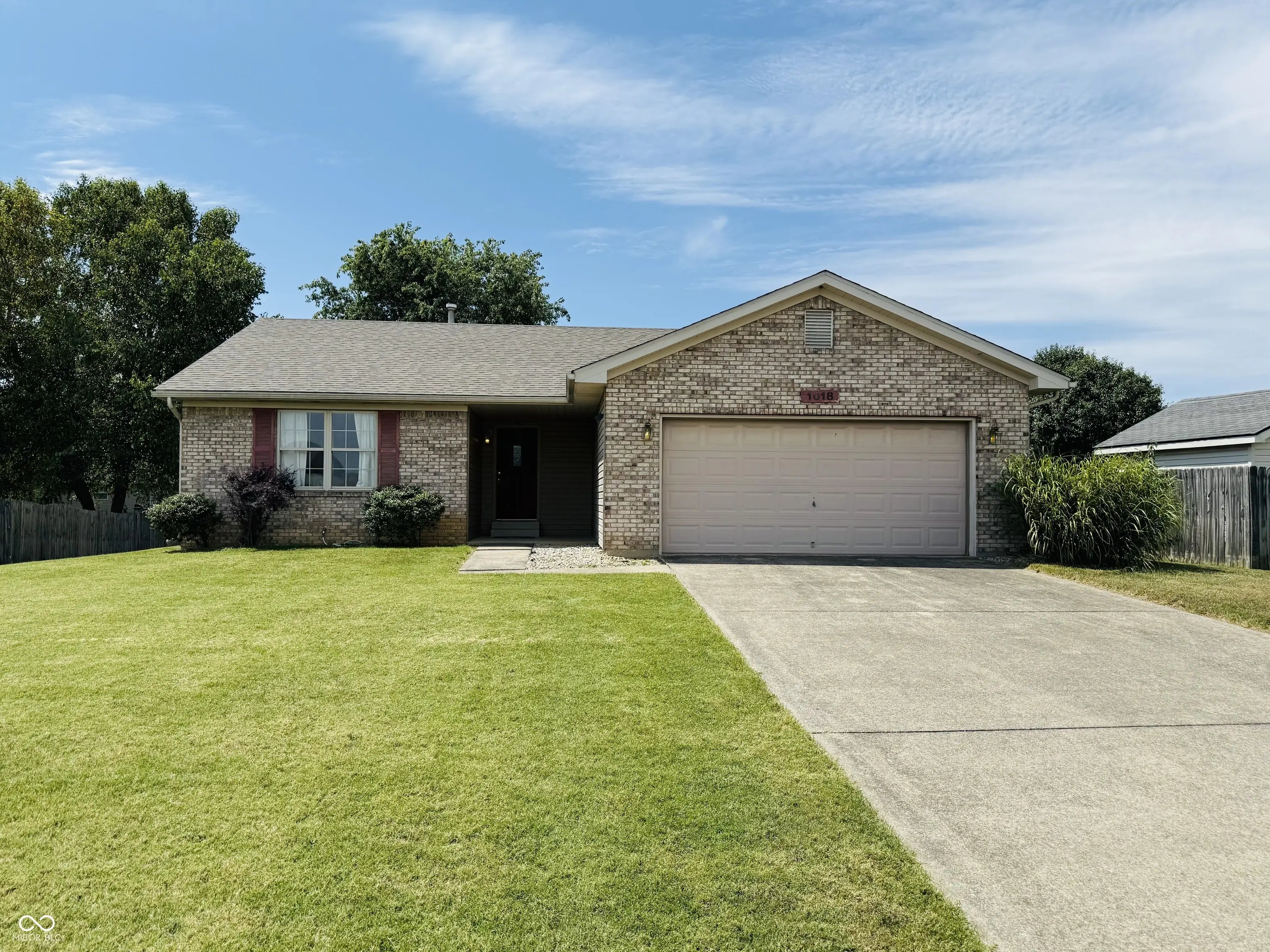 1018 Stonelilly Drive, Jeffersonville