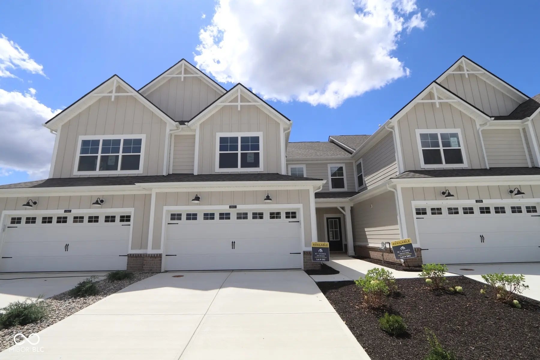 Photo of 12603 Cattle Ridge Drive Noblesville, IN 46060