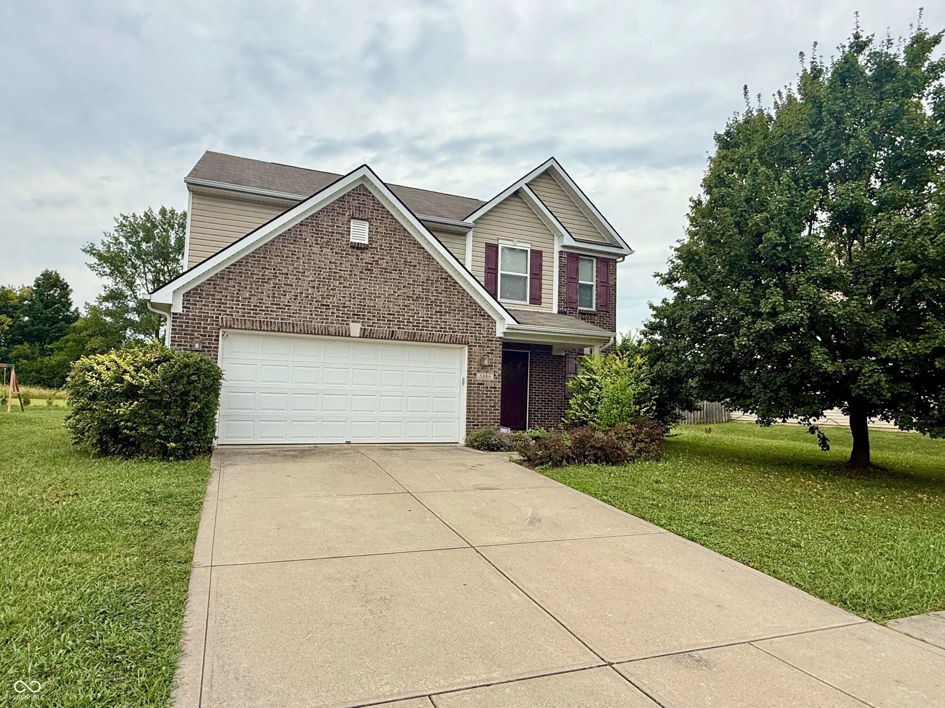 5886 Brookstone Drive, Indianapolis