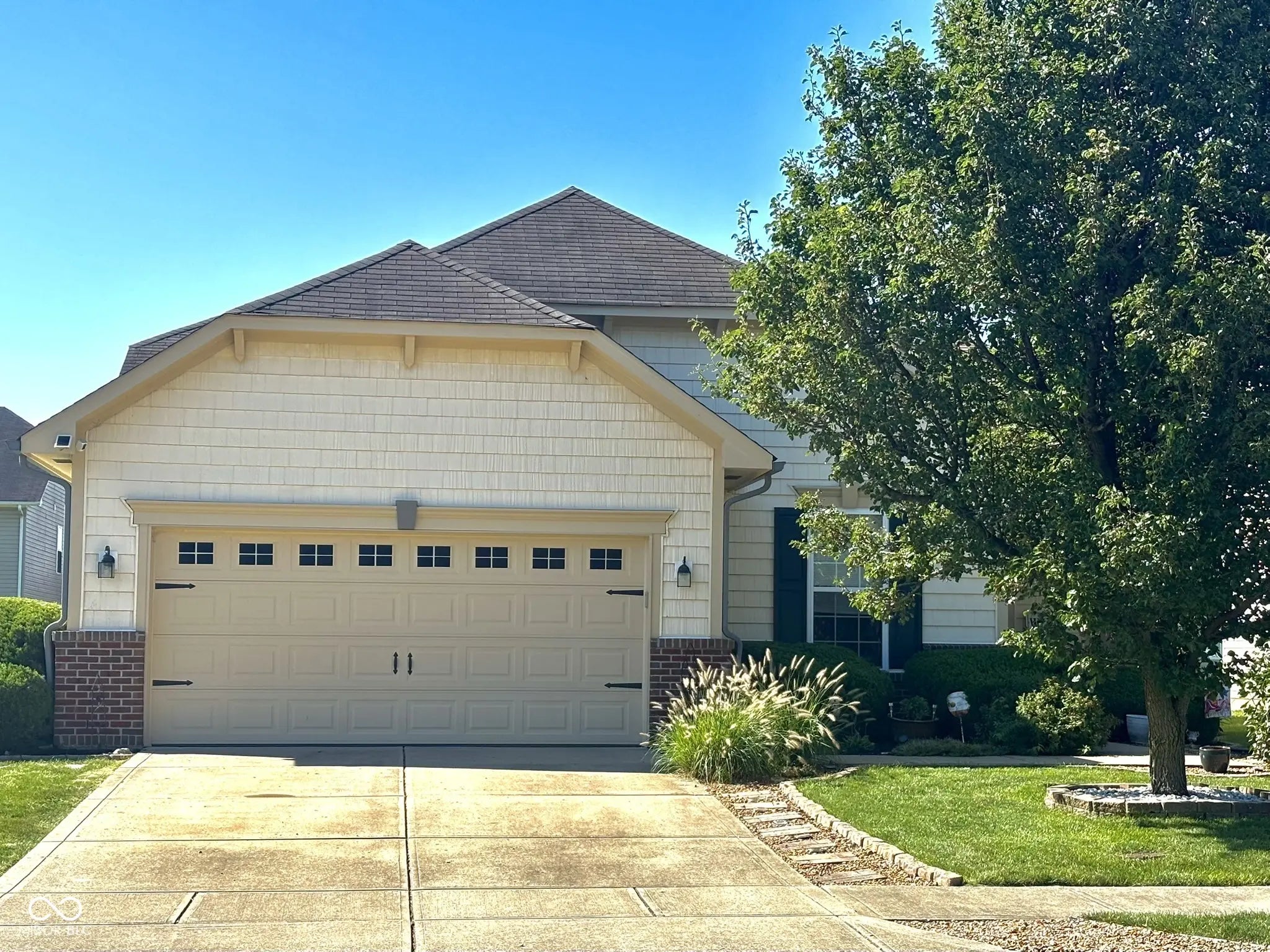 8031 Cole Wood Boulevard, Indianapolis