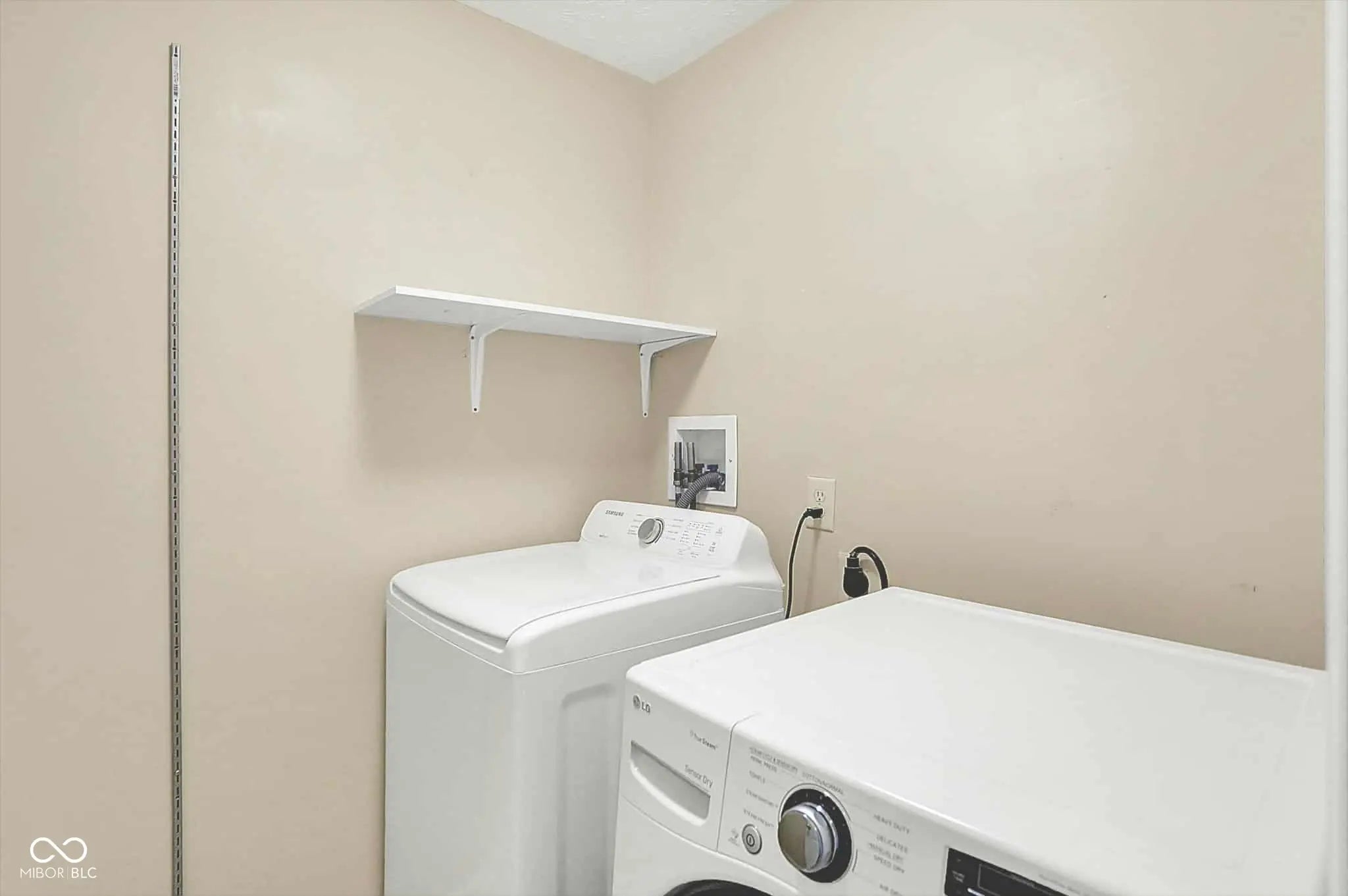 5841 Sable Drive MLS 22059987 Crossfield photo 32