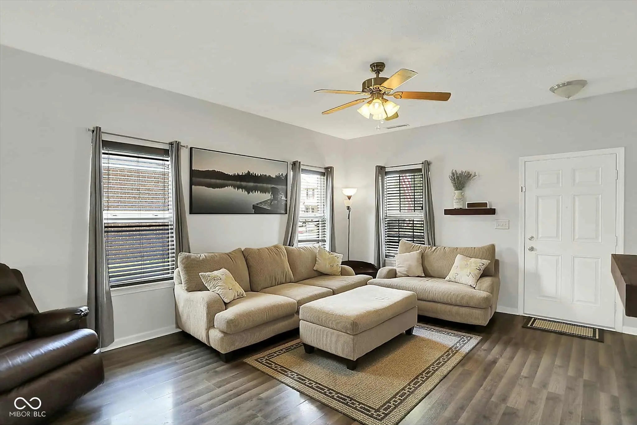 5841 Sable Drive MLS 22059987 Crossfield photo 4