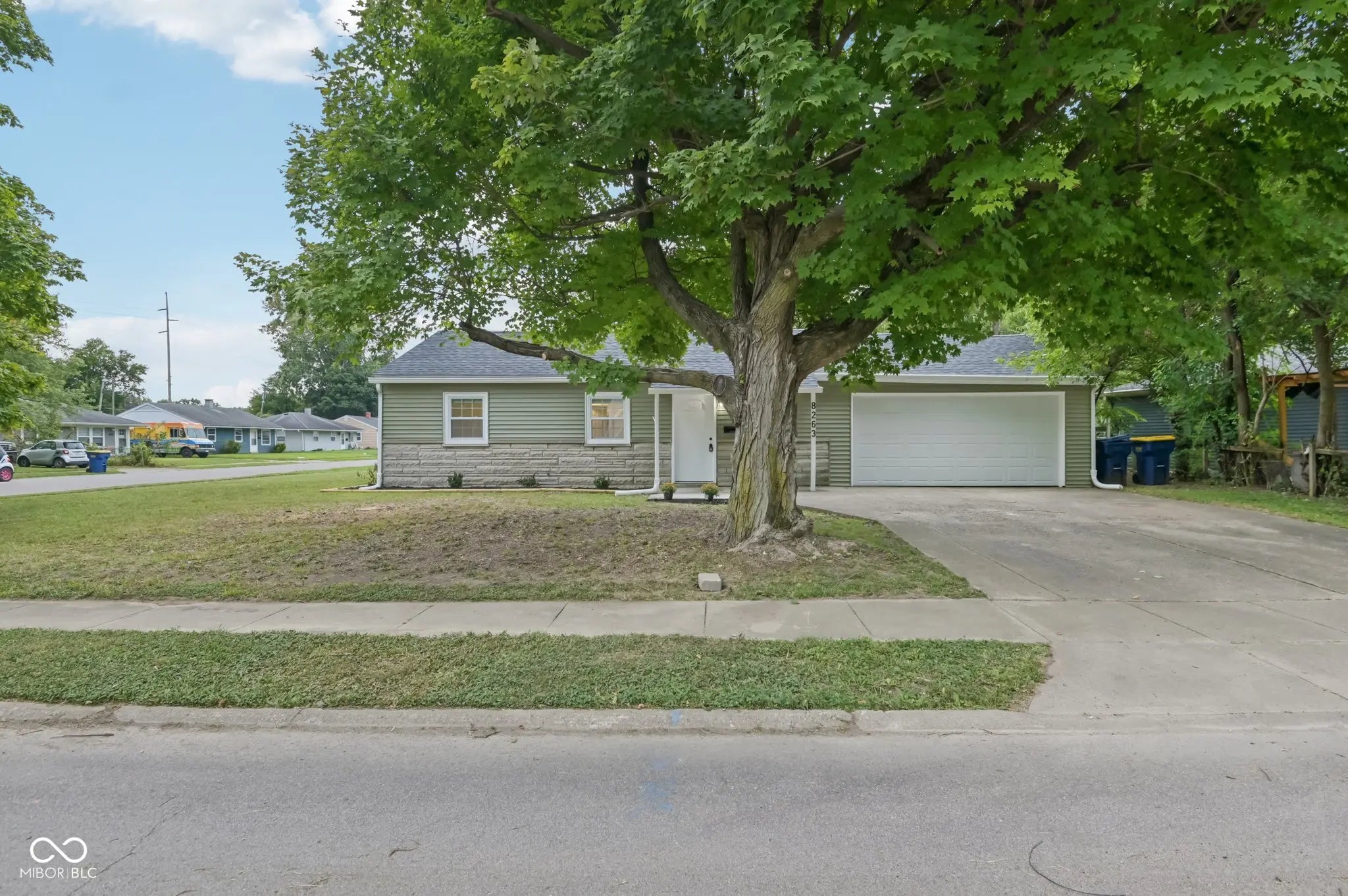 8263 E 48th Street, Indianapolis