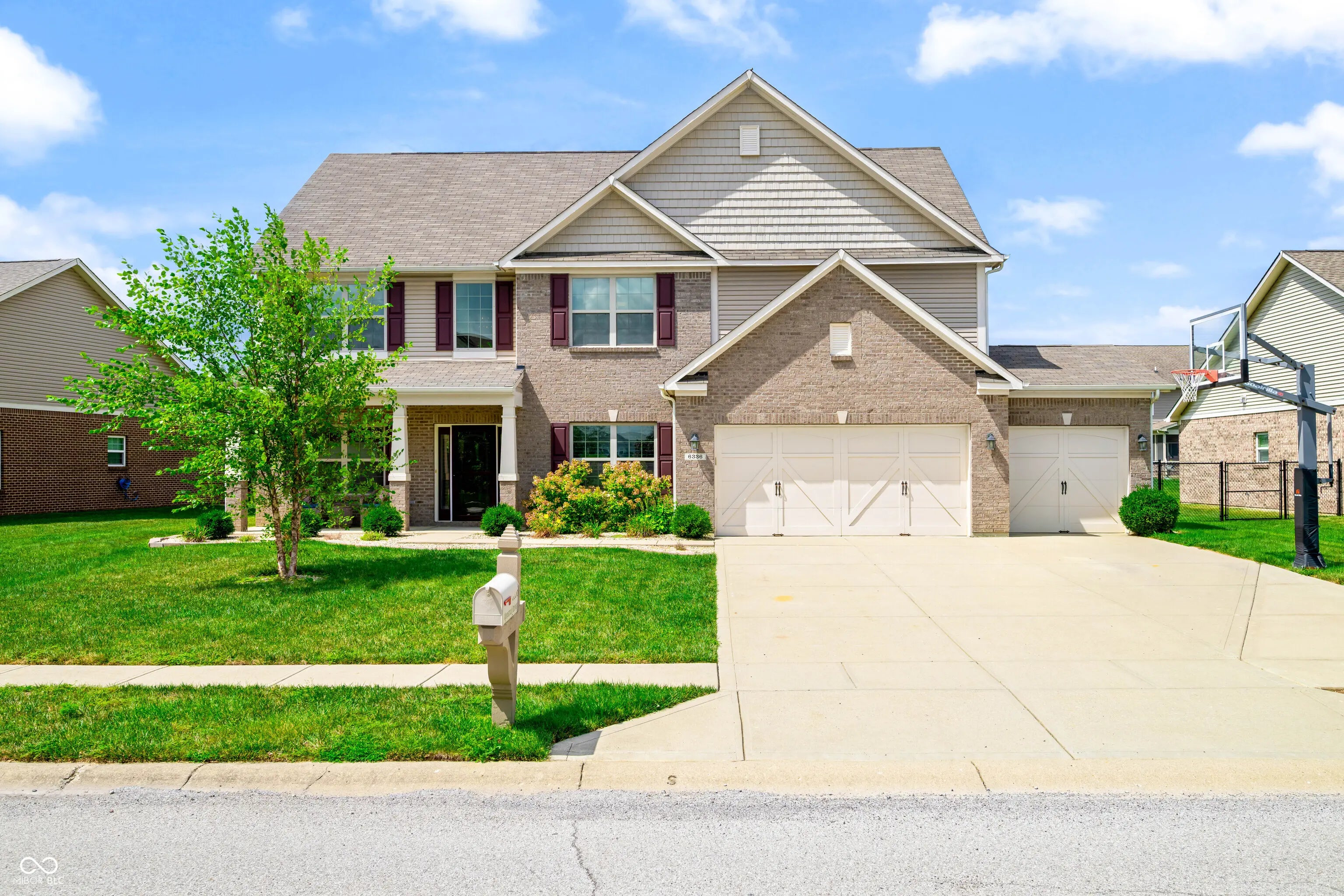 6336 Moonstruck Parkway, Indianapolis