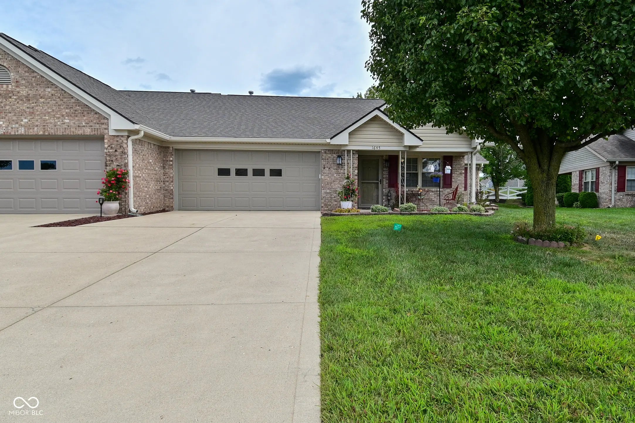 1645 Vidalia Court, Greenwood