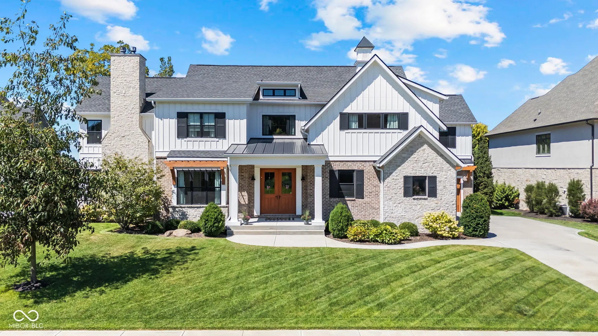 11218 Golden Bear Way, Noblesville
