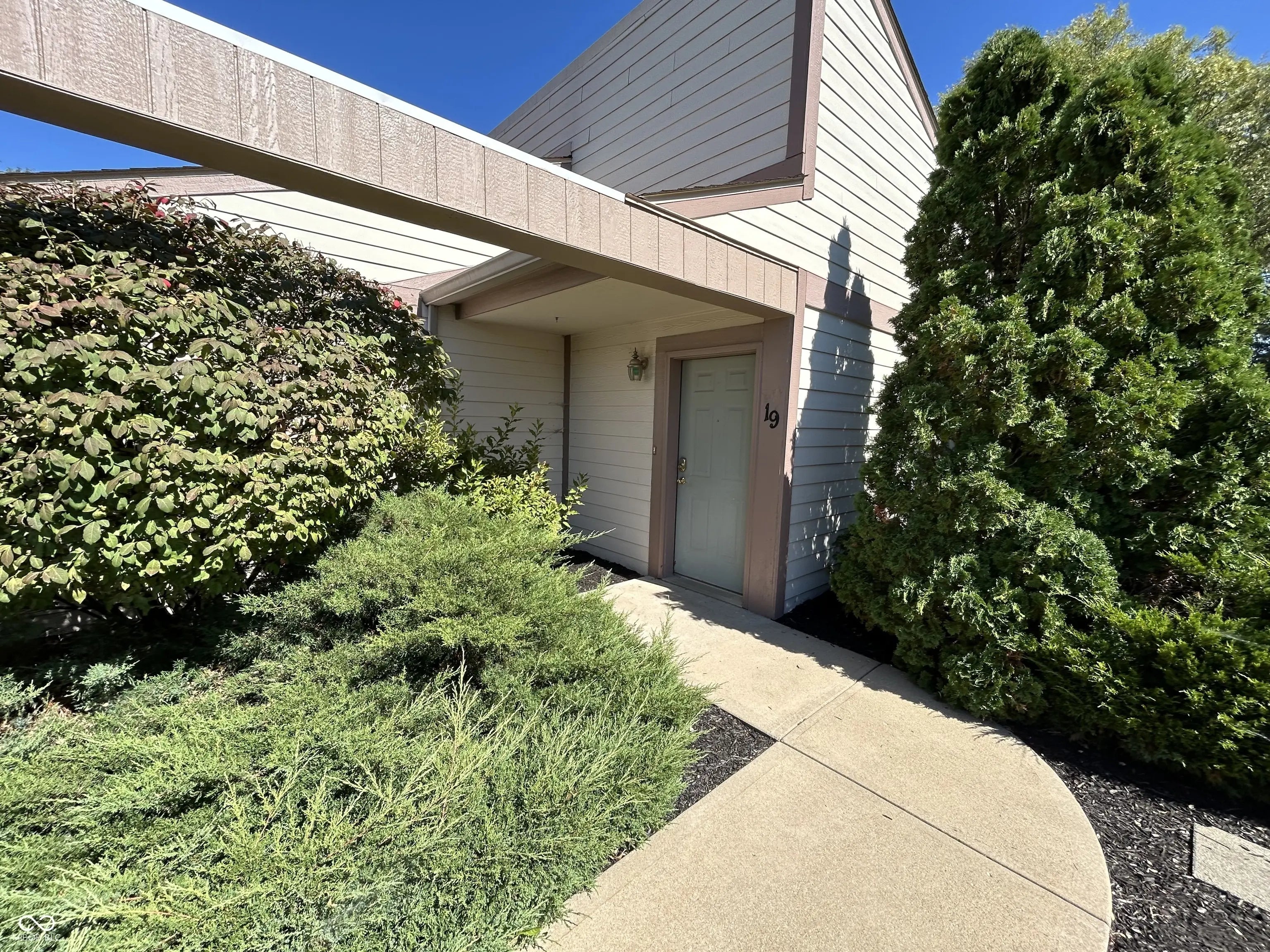 Photo of 1711 Lafayette Avenue 19 Lebanon, IN 46052