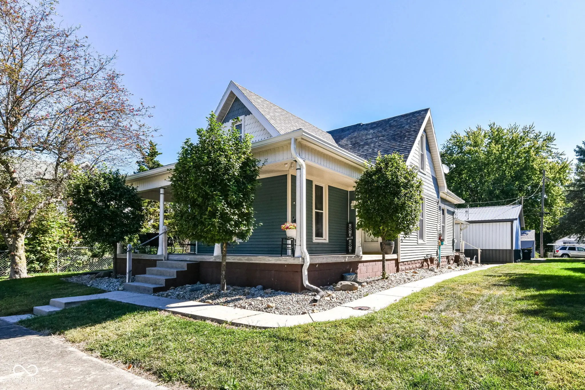 514 S Woodward Street, Lapel