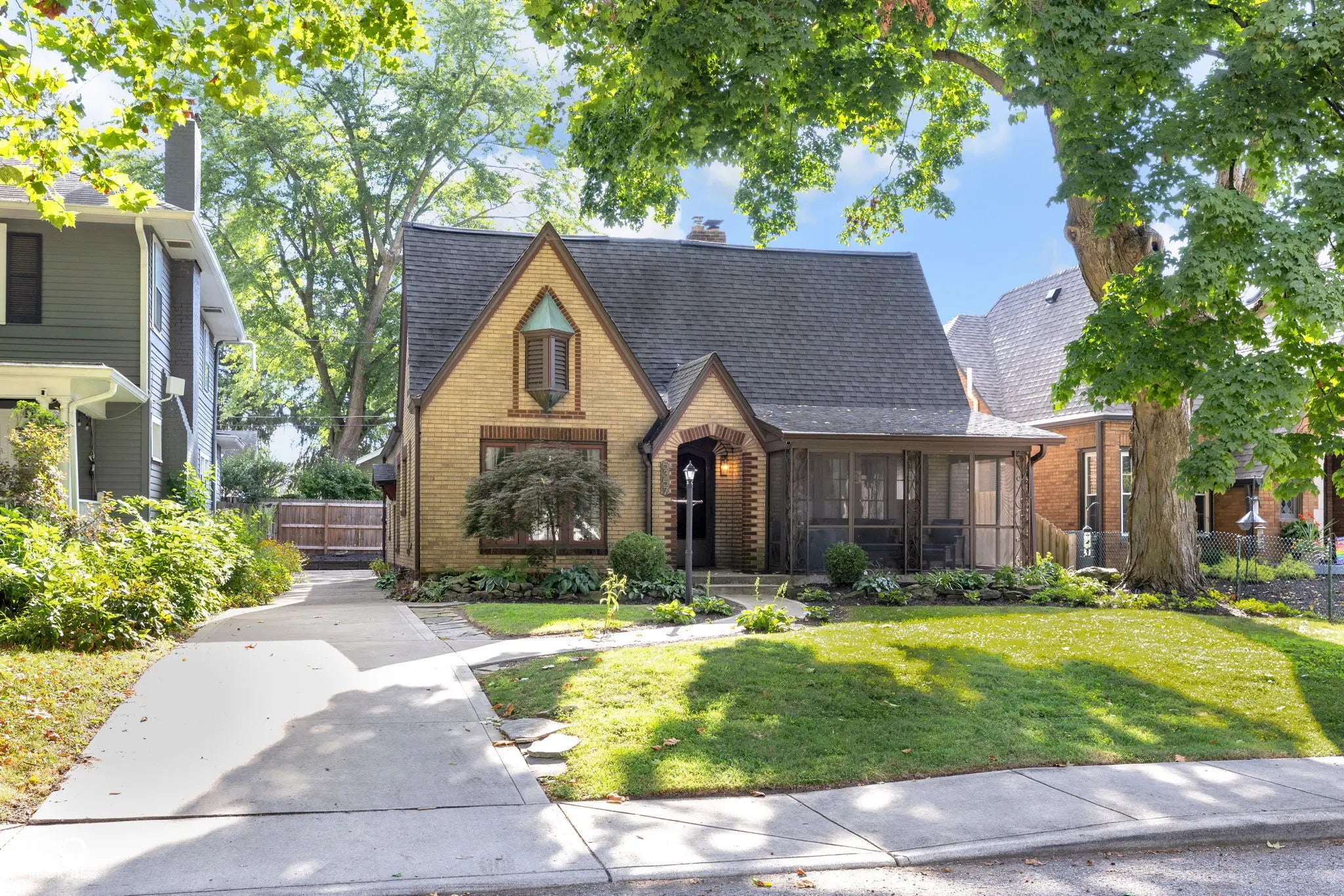 5357 Carrollton Avenue, Indianapolis