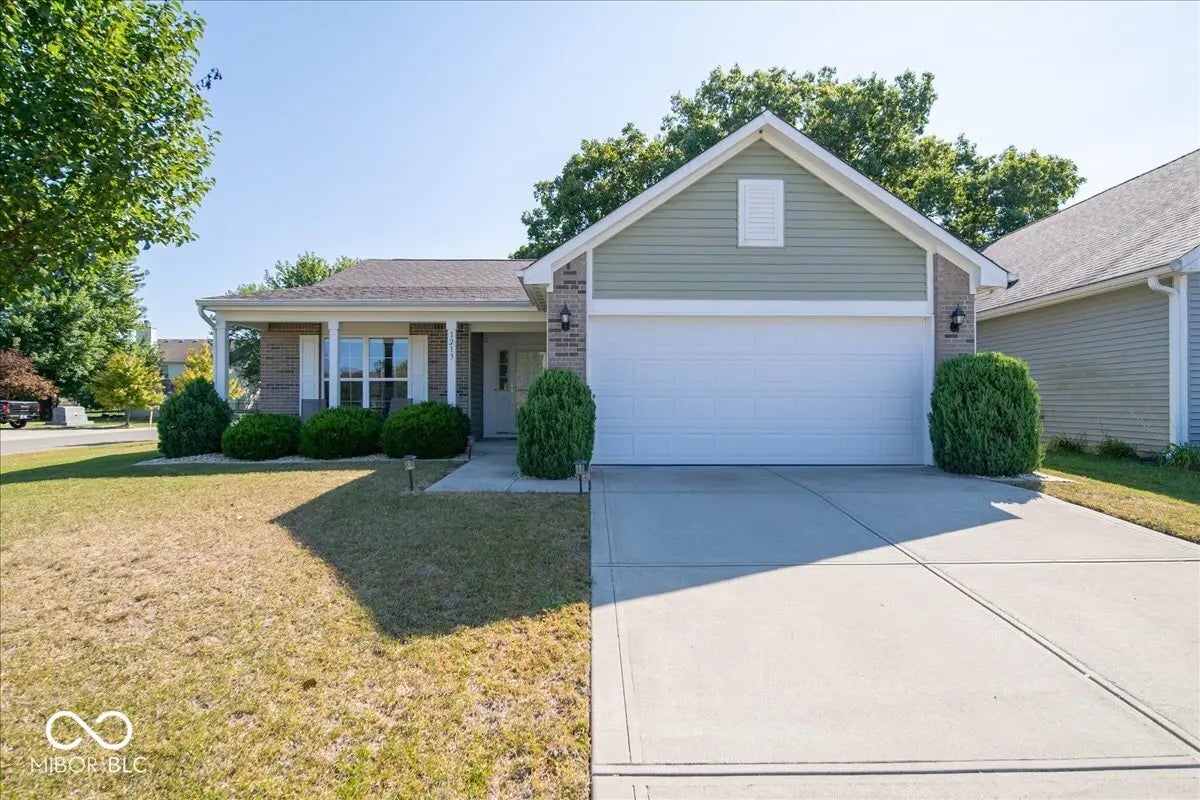 1213 Greenbriar Way, Franklin