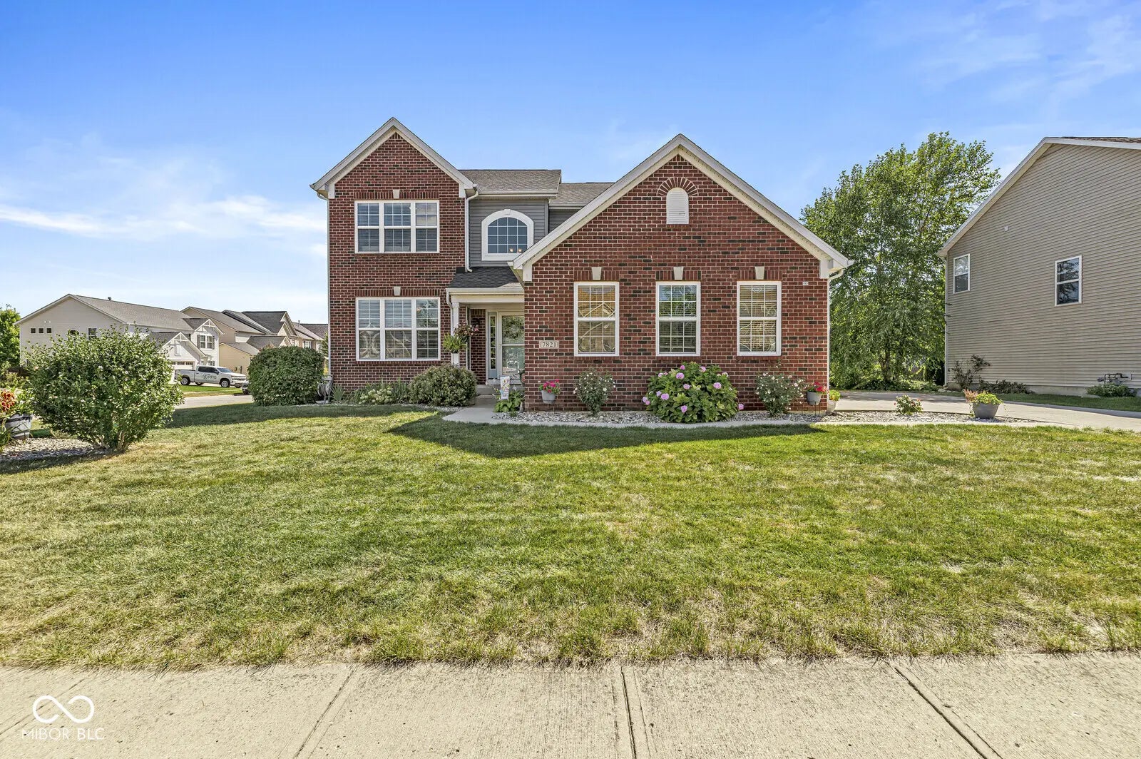 7821 Wedgetail Drive, Zionsville