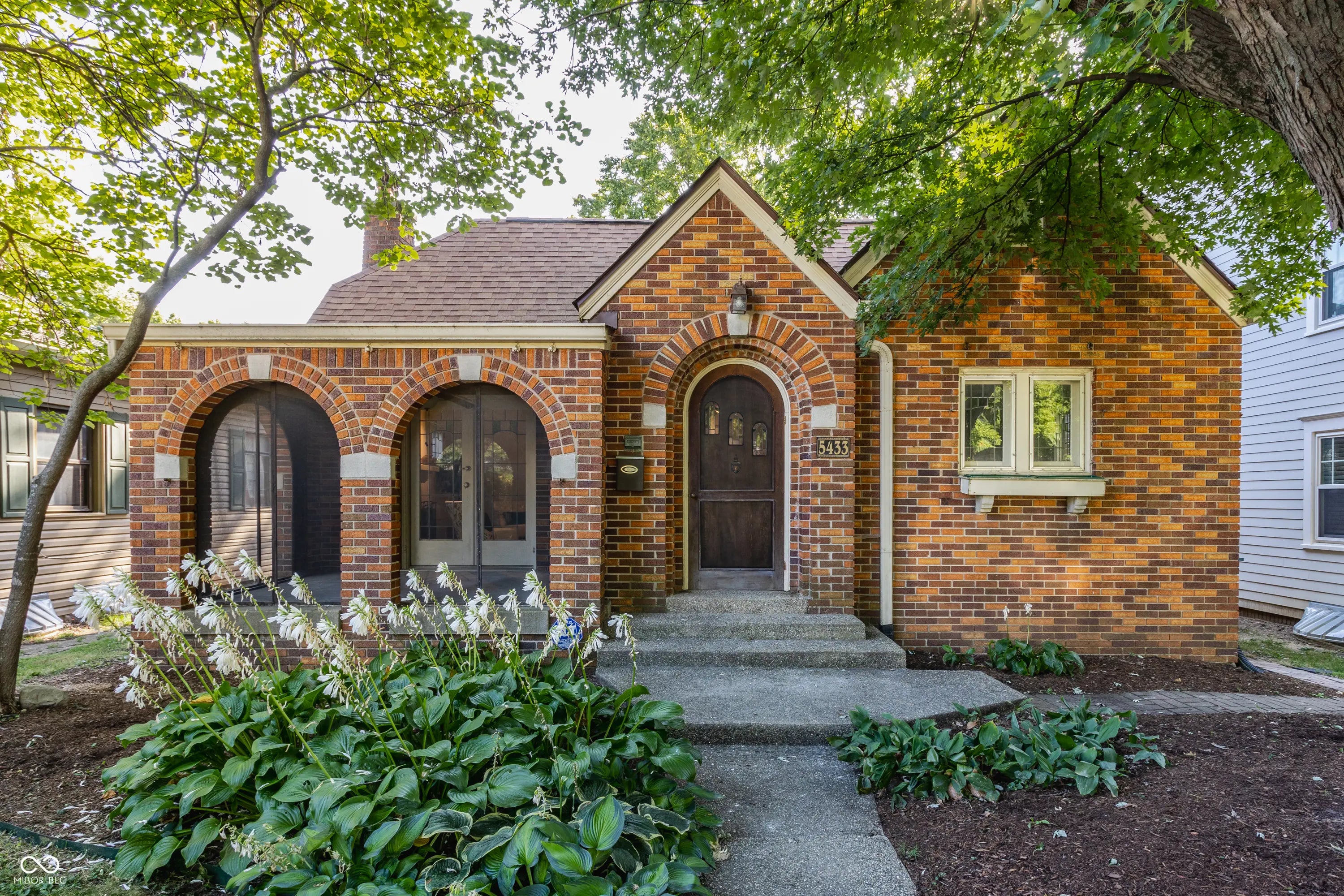5433 Broadway Street, Indianapolis