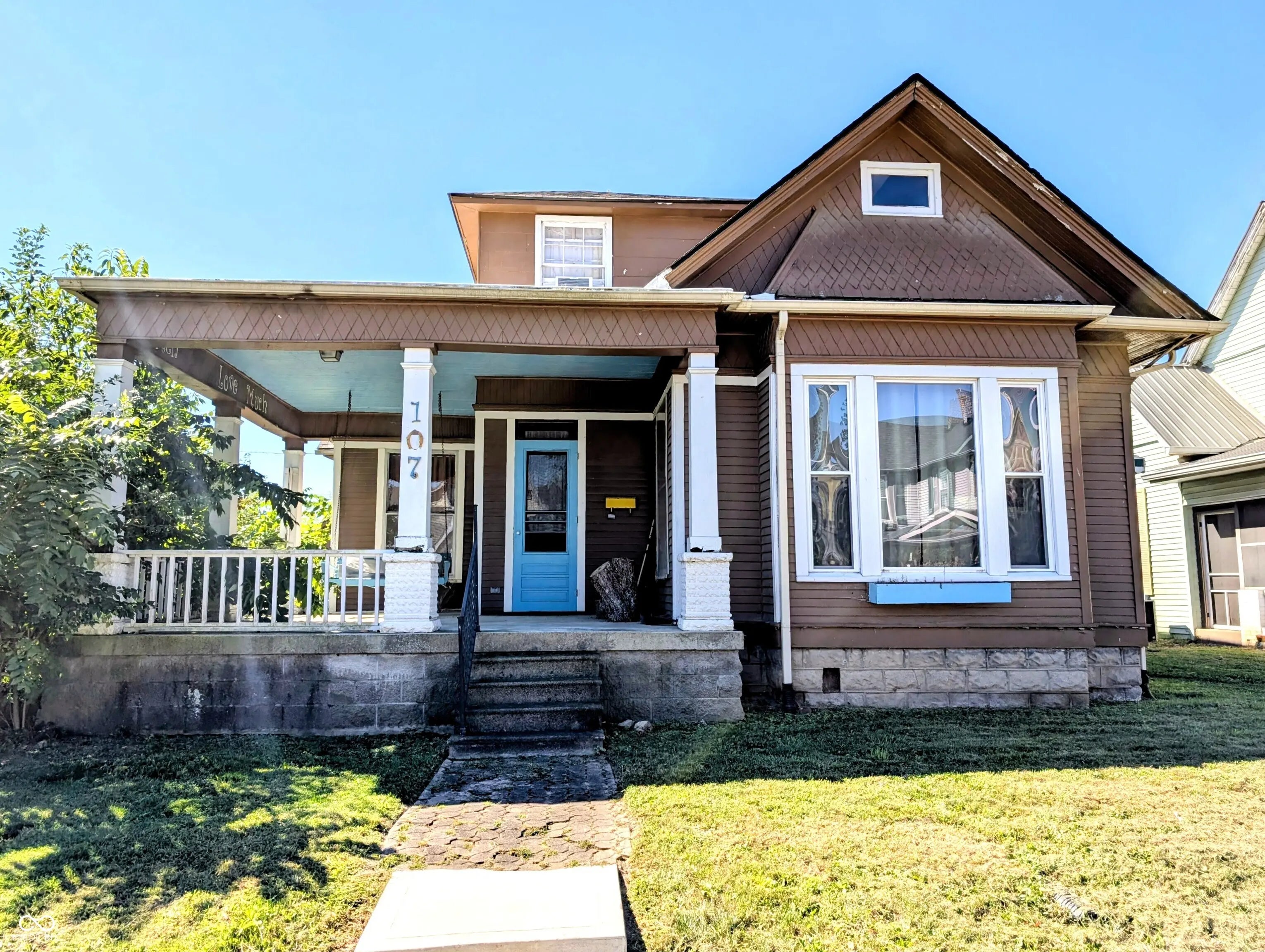 107 W Main Street, Westport