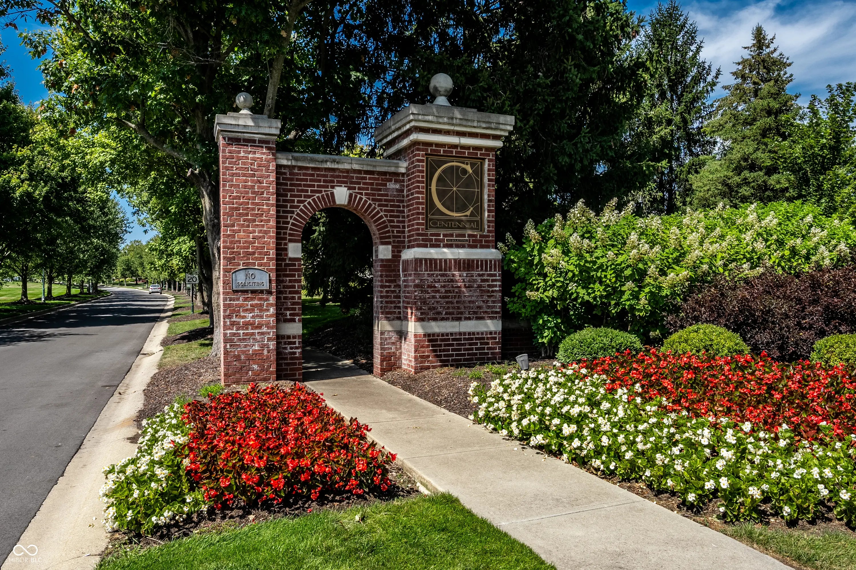 809 Stockbridge Drive, Westfield