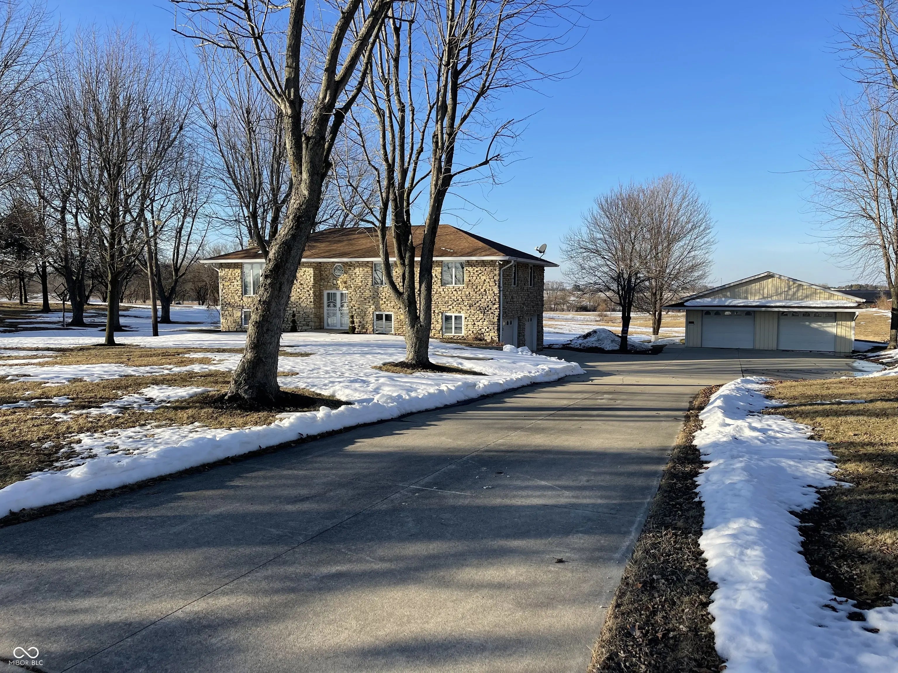 Photo of 164 W 1450 N Summitville, IN 46070