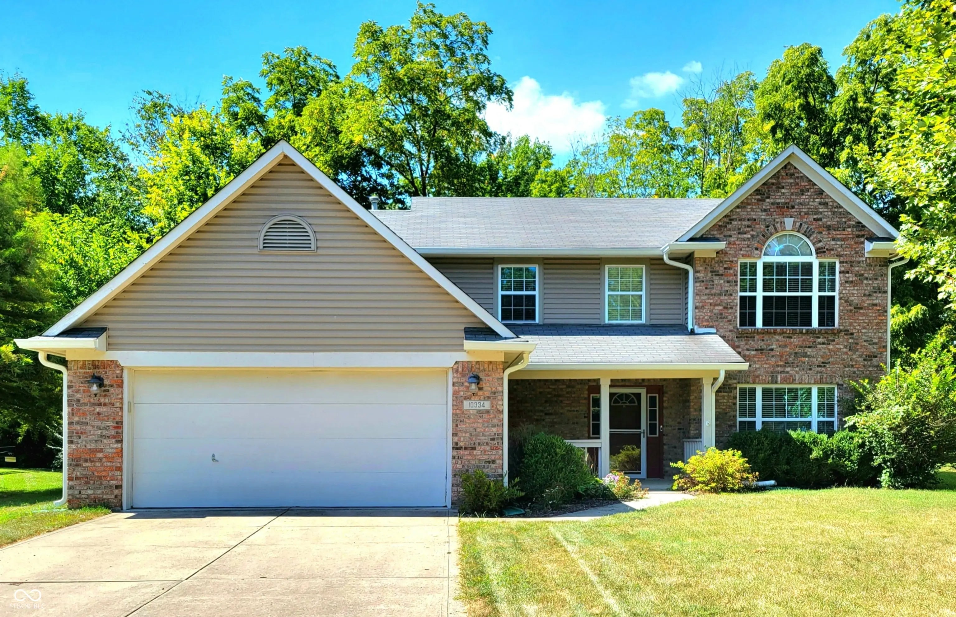 10334 Hillsborough Drive, Fishers