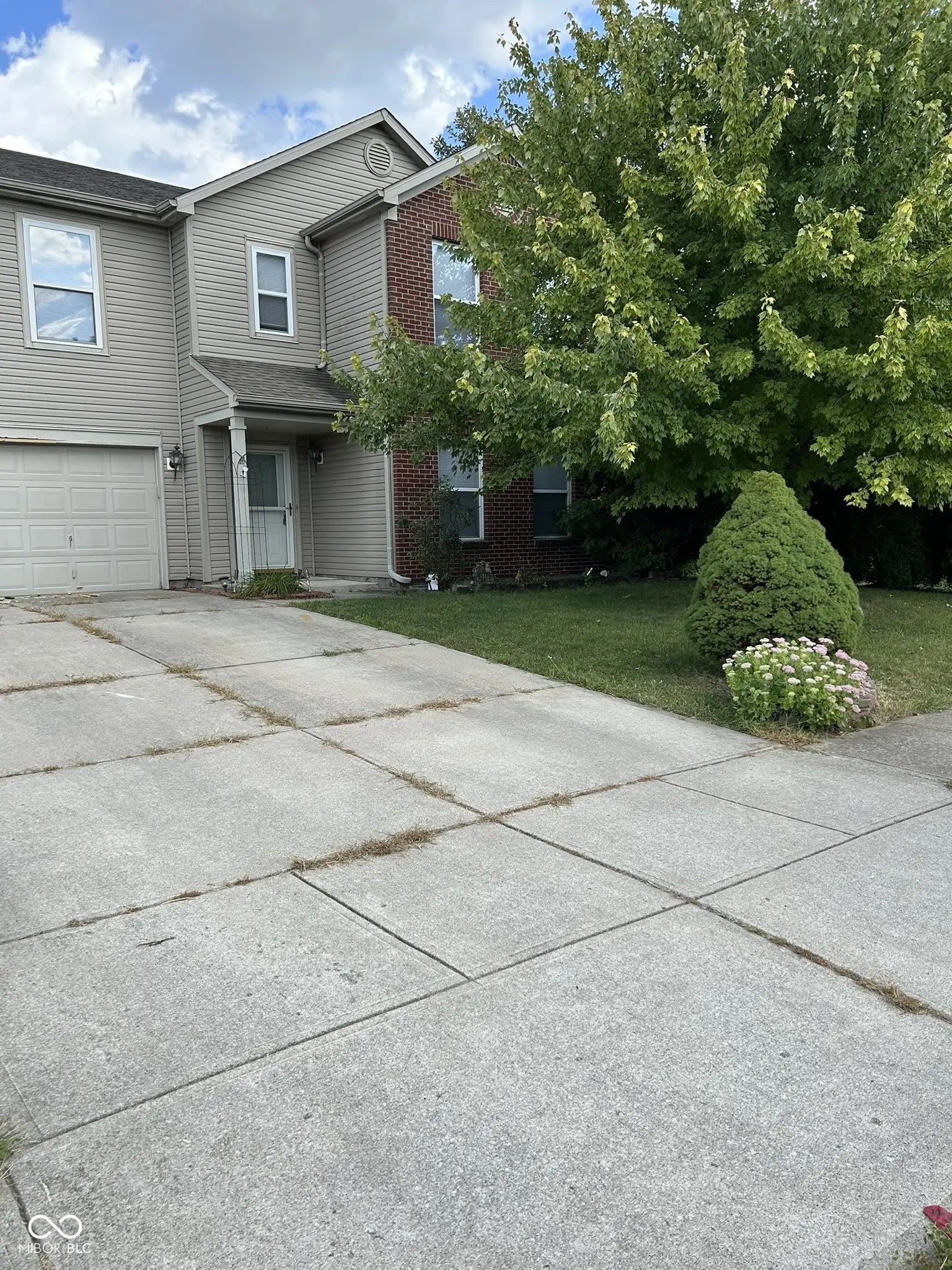 14229 Weeping Cherry Drive, Fishers