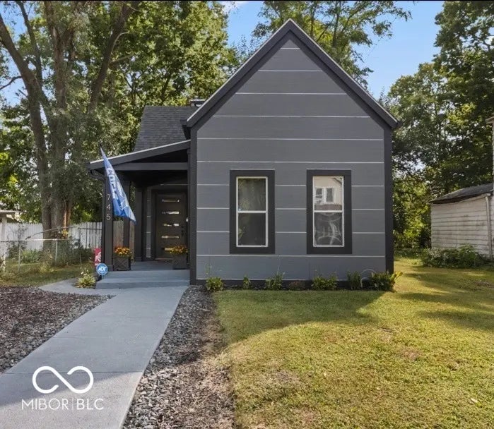 745 N Pershing Avenue, Indianapolis