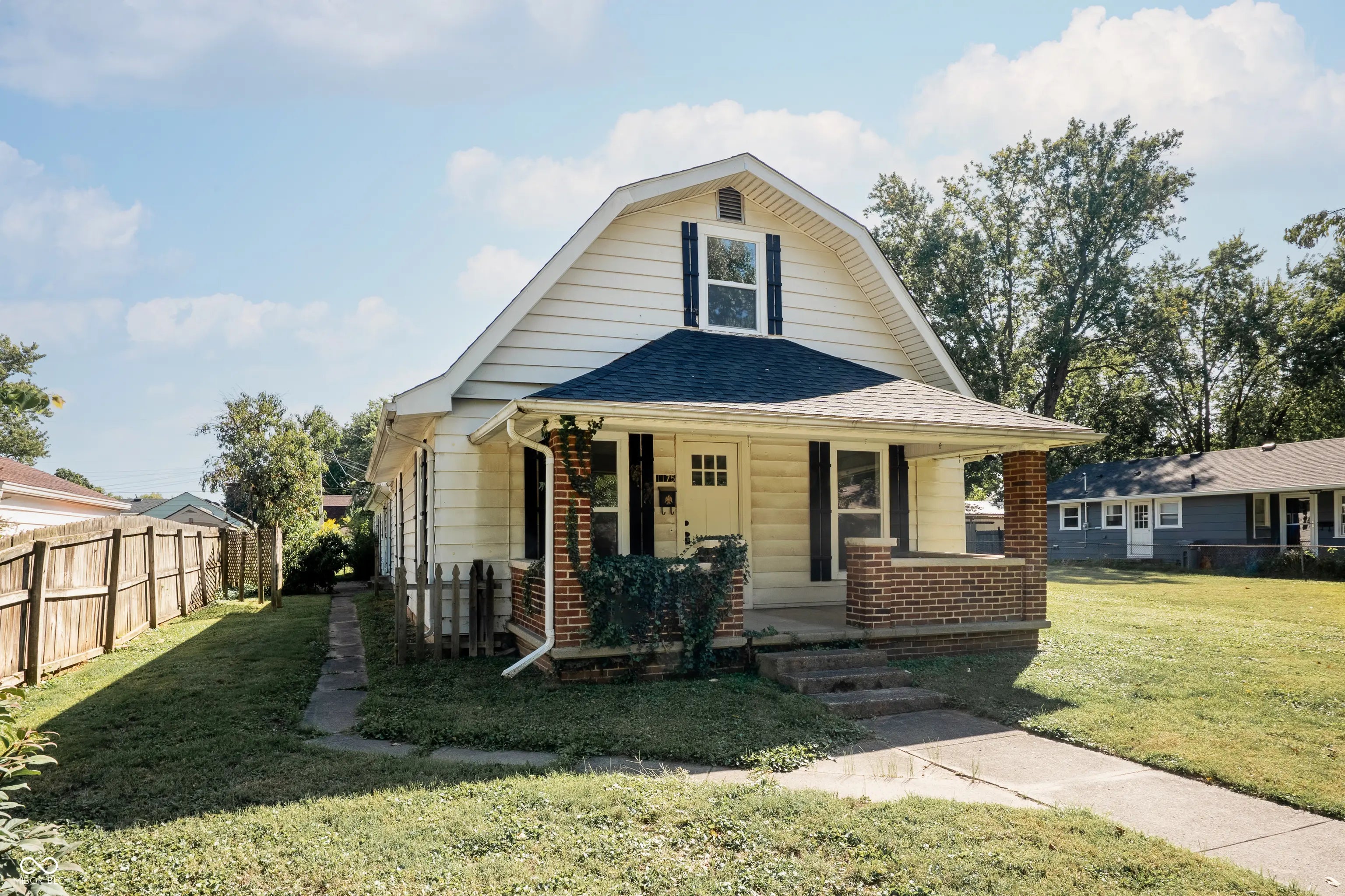 1175 Central Avenue, Noblesville
