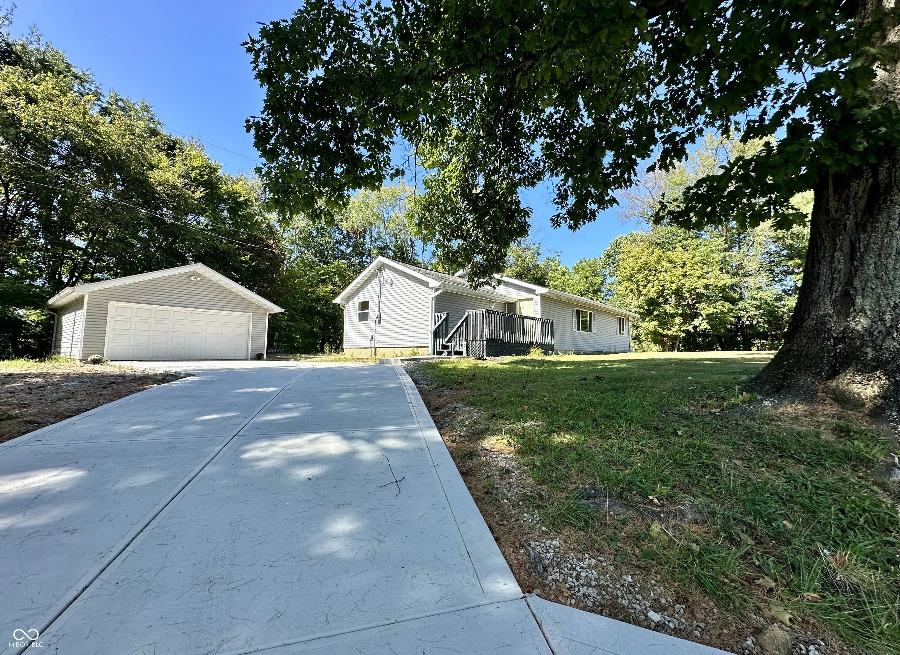 8781 N Old State Road 37, Bloomington