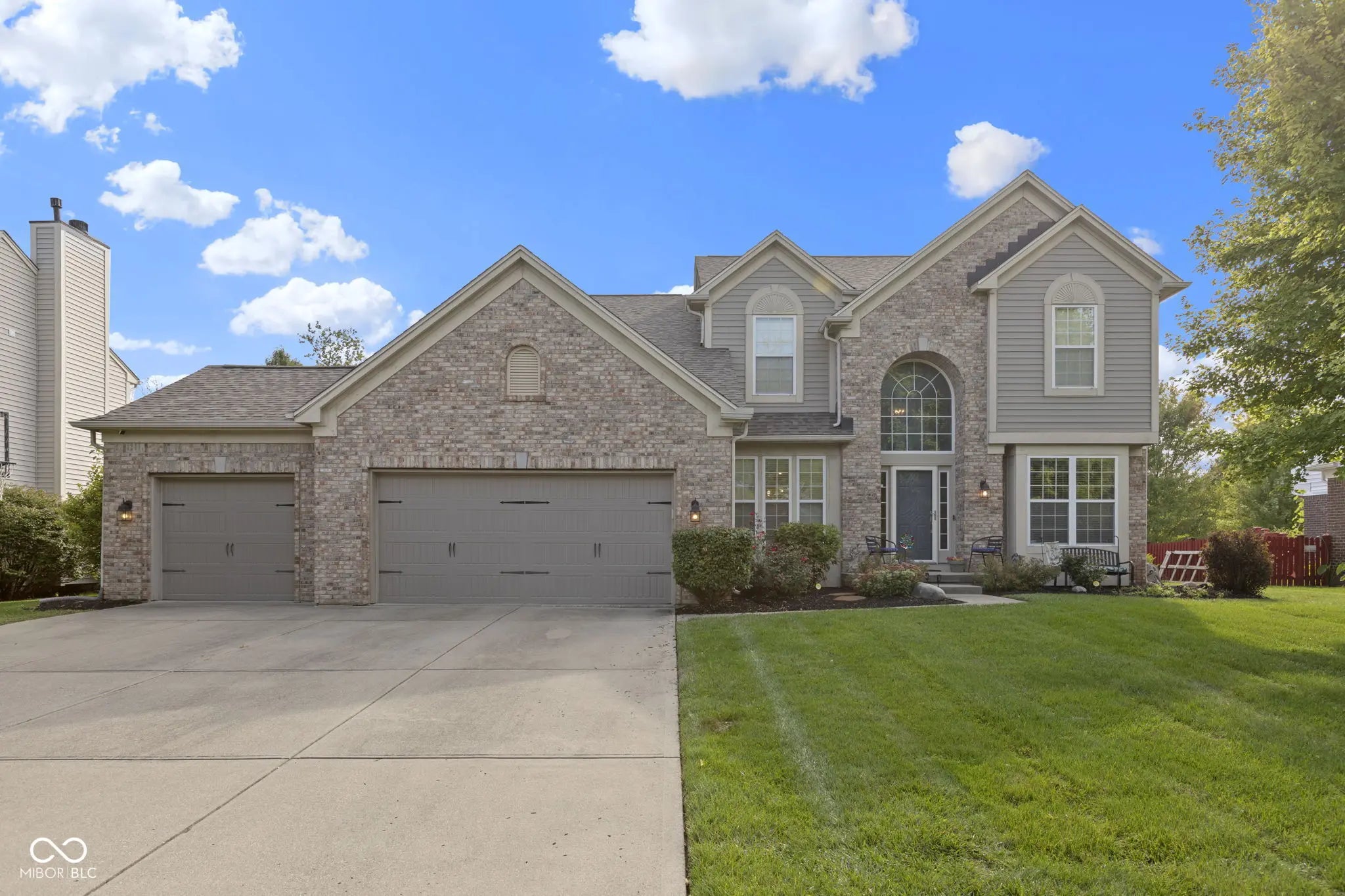 11777 Suncatcher Drive, Fishers