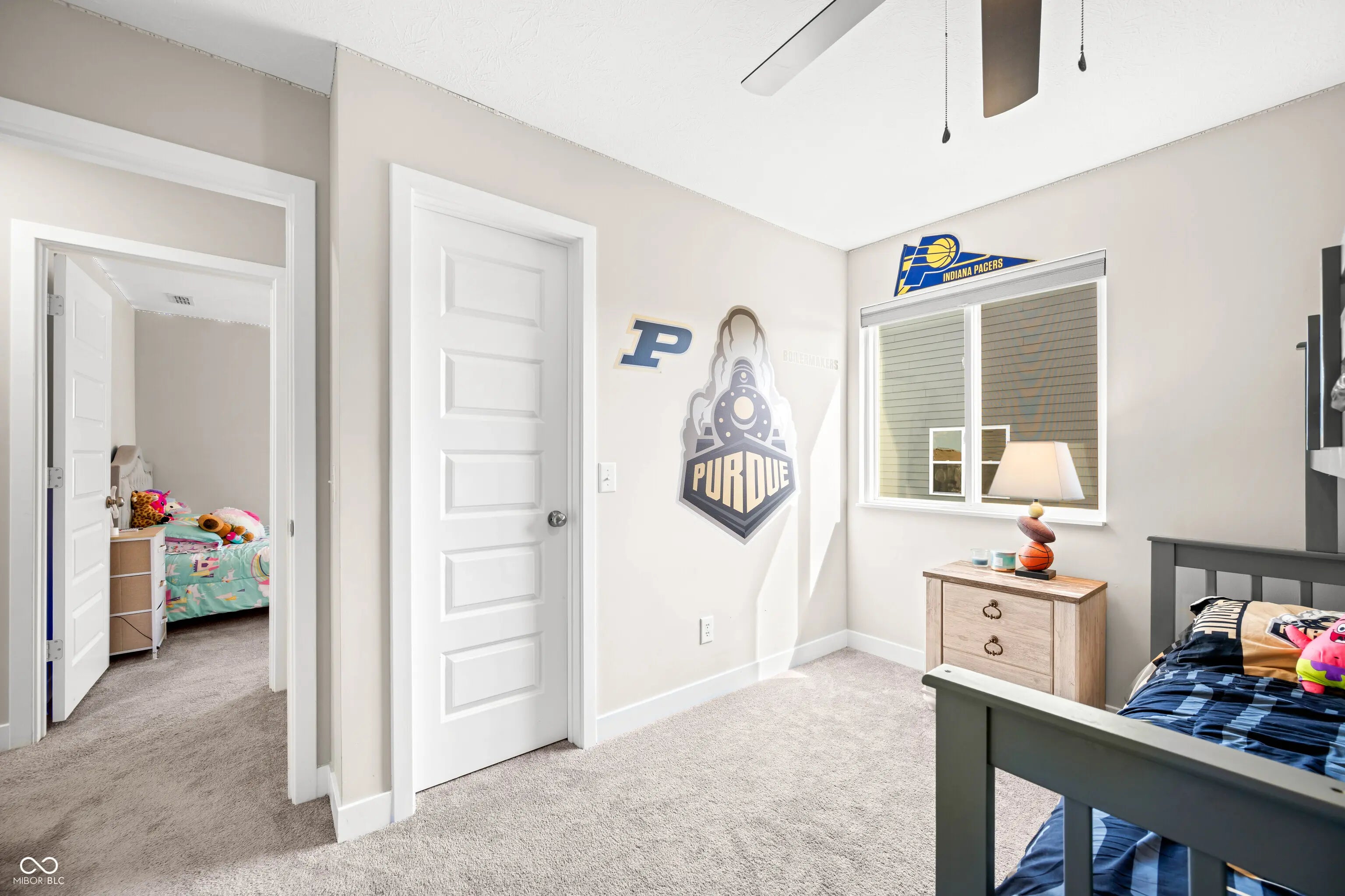 4231 Viewforth Lane MLS 22060841 Morningside photo 0