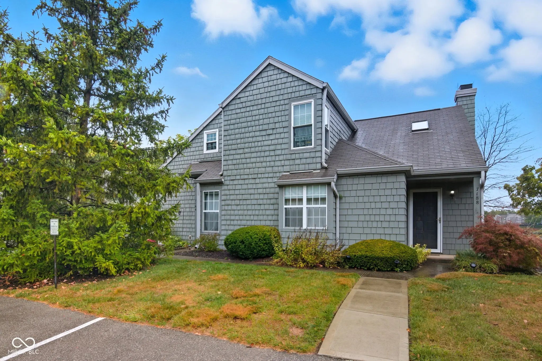 7186 Harbour, Indianapolis