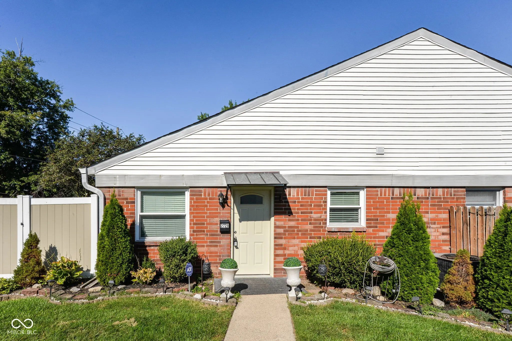 2729 Country Estates Drive, Indianapolis